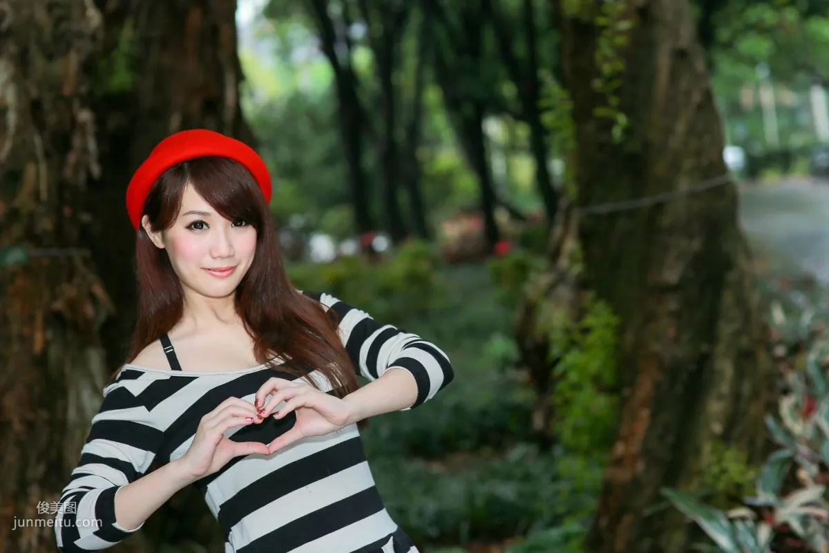 Taiwan Beauty Xiao Rong Sweet Street Snap Photos Photo Collection photo 19