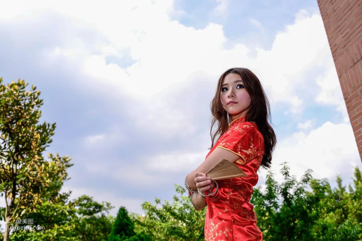 Taiwan Model A Bu, Red and Black Qipao Series Outdoor Shoot Photo Set photo 21