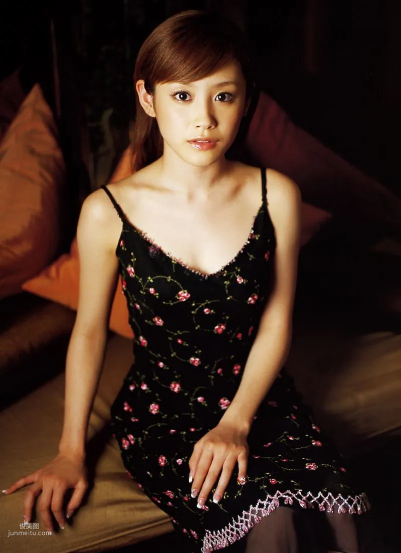 Ai Takahashi 高橋愛《Love Hello》 [PB寫真集] 62