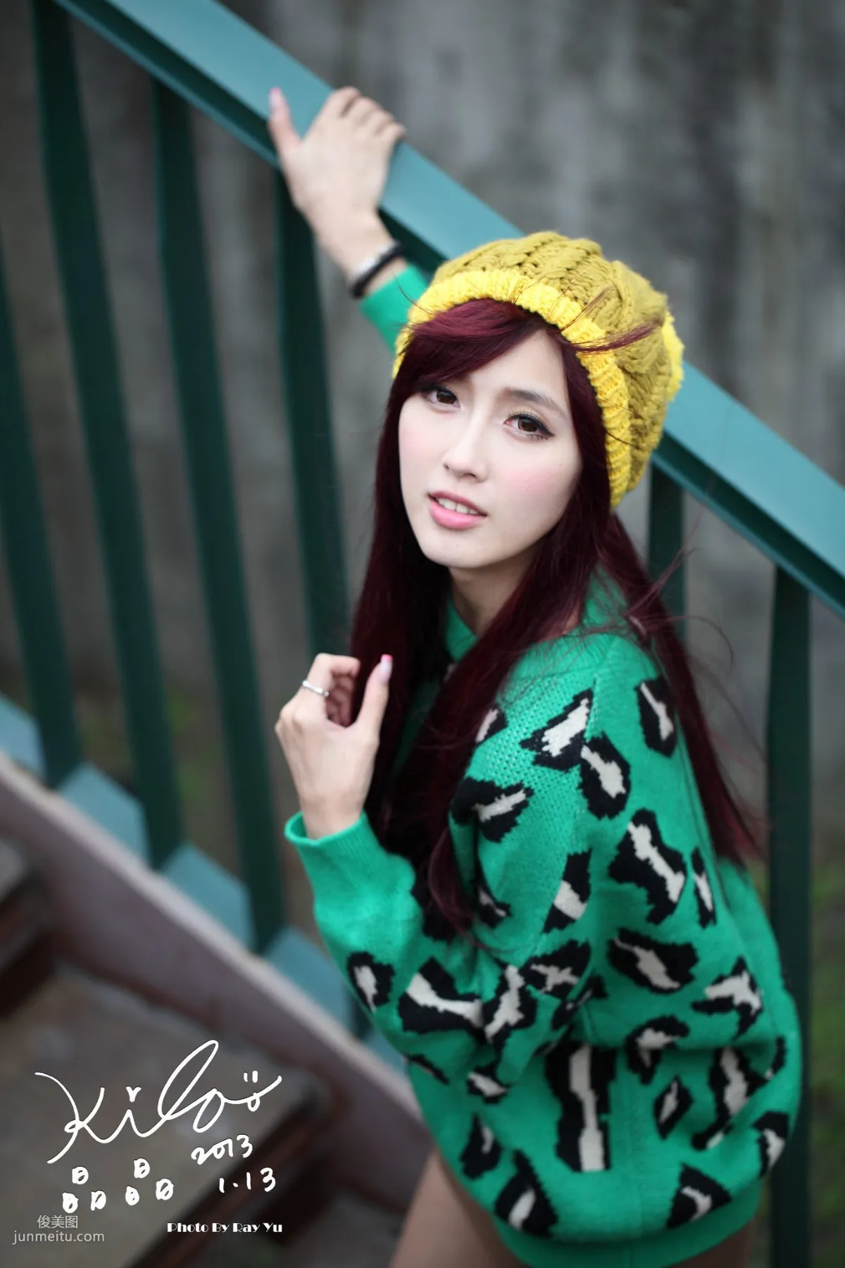 Taiwan Model Liao Tingling/Kila Jingjing, Green Long Coat + Long Boots, Street Snap Photo Set photo 22