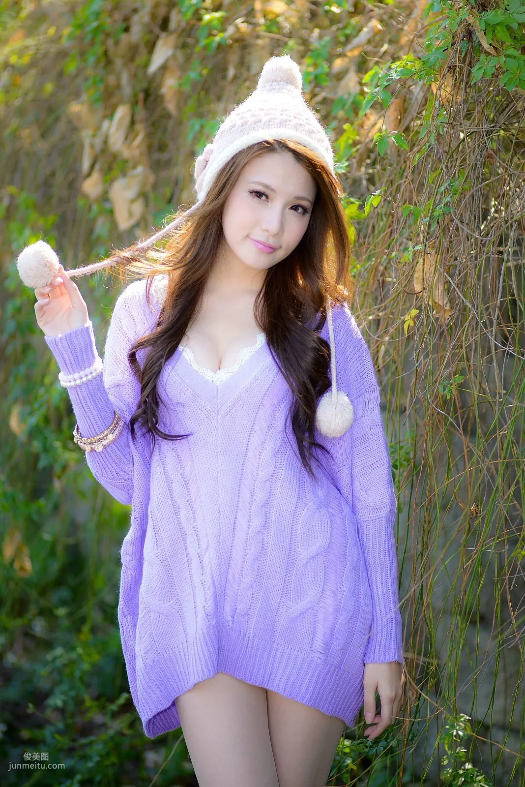 Taiwan Beauty Xu Ruiyu 'Blackie's Beauty Outsider Outdoor Photos' Photo Set Collection photo 41