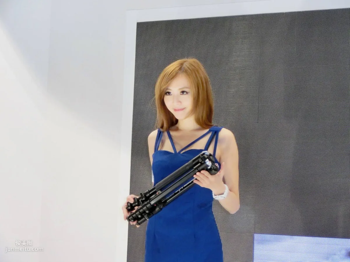 Model Ni Qianling, Taipei Photography Equipment Exhibition HD Event Set photo 11