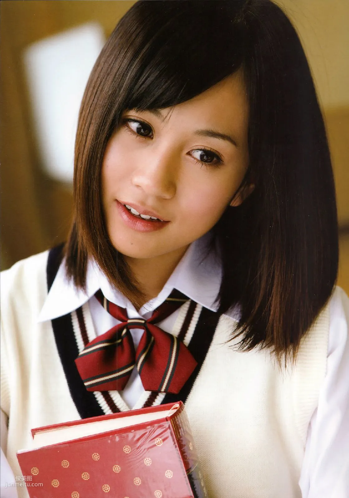 Atsuko Maeda 前田敦子 《In-Tokyo》[PB寫真集] 18