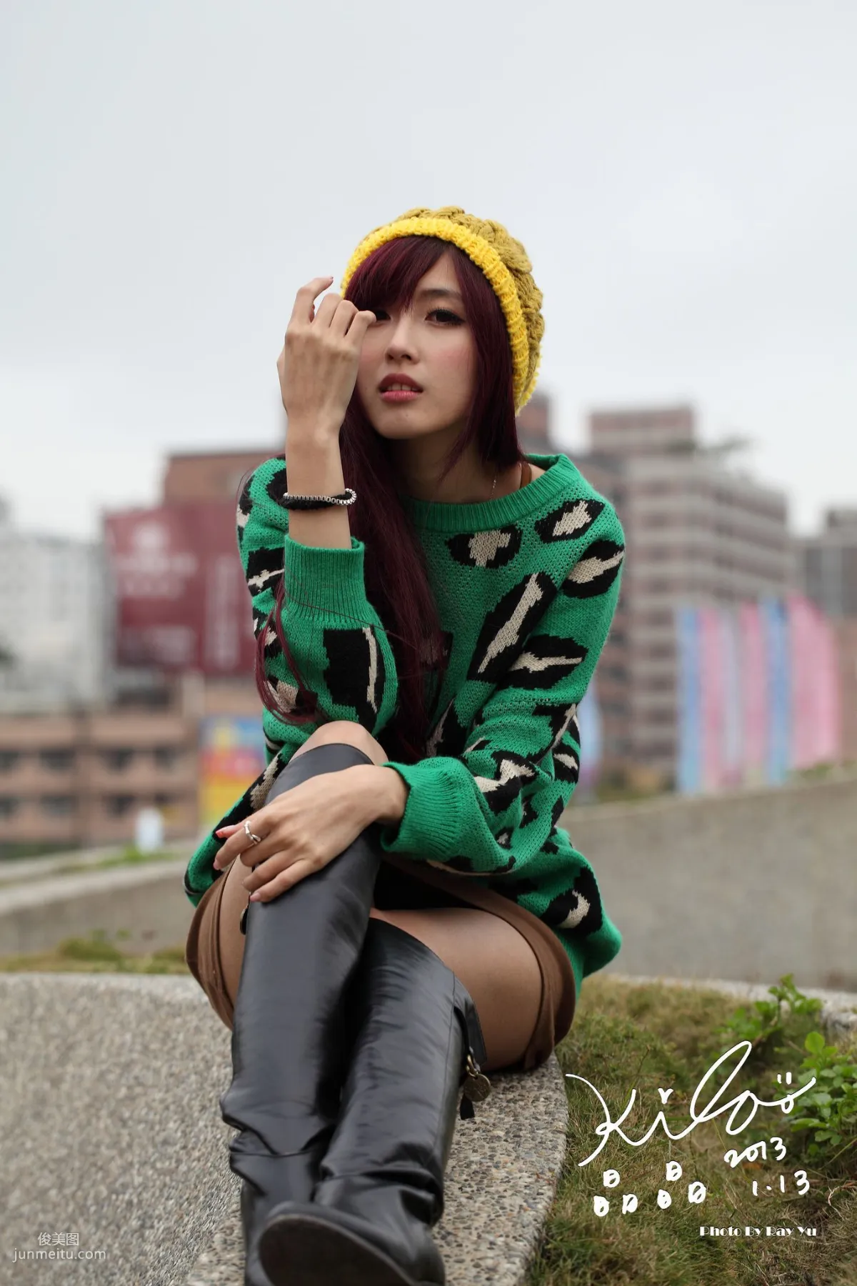 Taiwan Model Liao Tingling/Kila Jingjing, Green Long Coat + Long Boots, Street Snap Photo Set photo 55