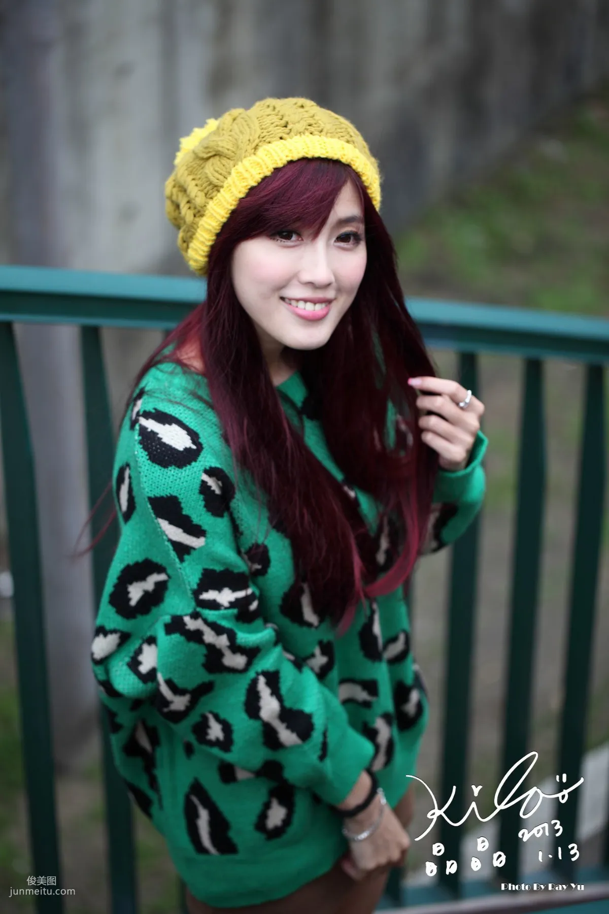 Taiwan Model Liao Tingling/Kila Jingjing, Green Long Coat + Long Boots, Street Snap Photo Set photo 27