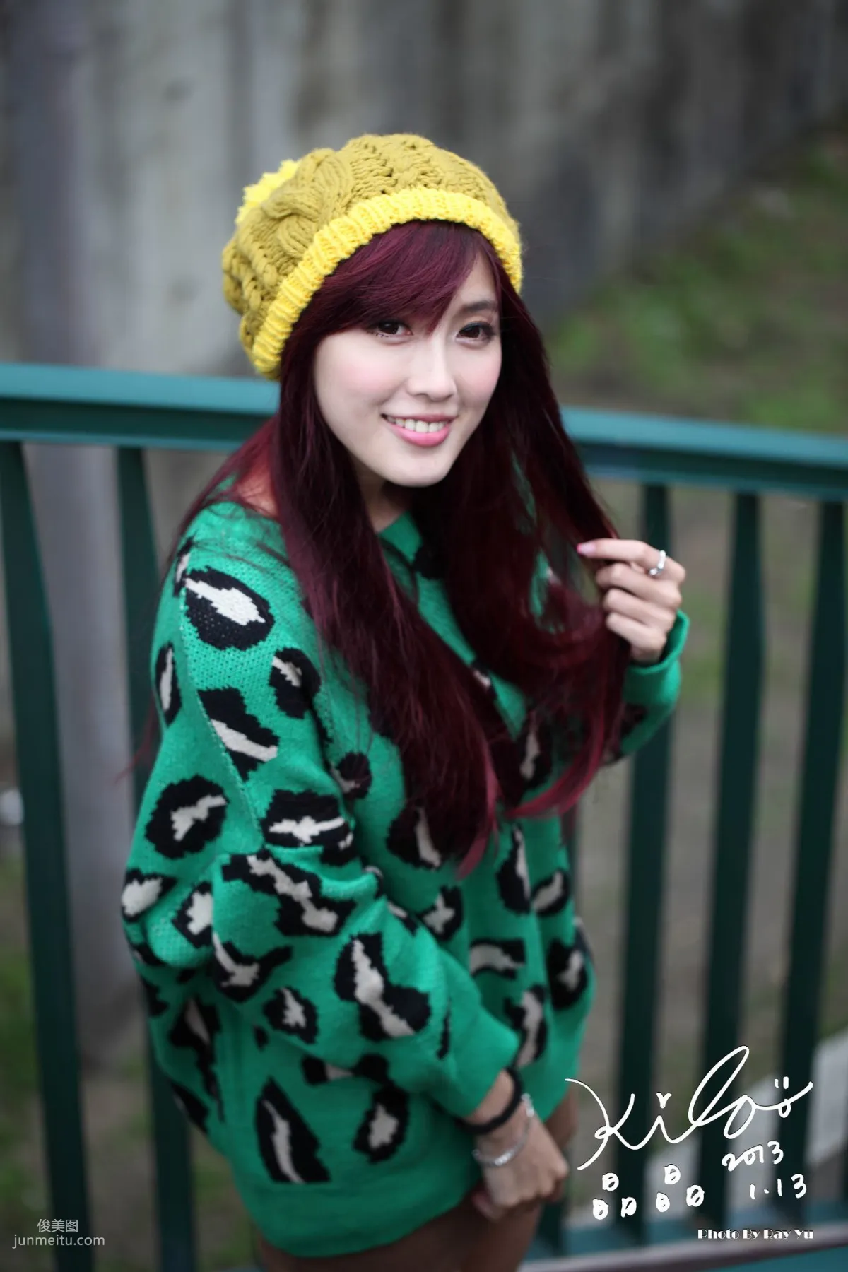 Taiwan Model Liao Tingling/Kila Jingjing, Green Long Coat + Long Boots, Street Snap Photo Set photo 24