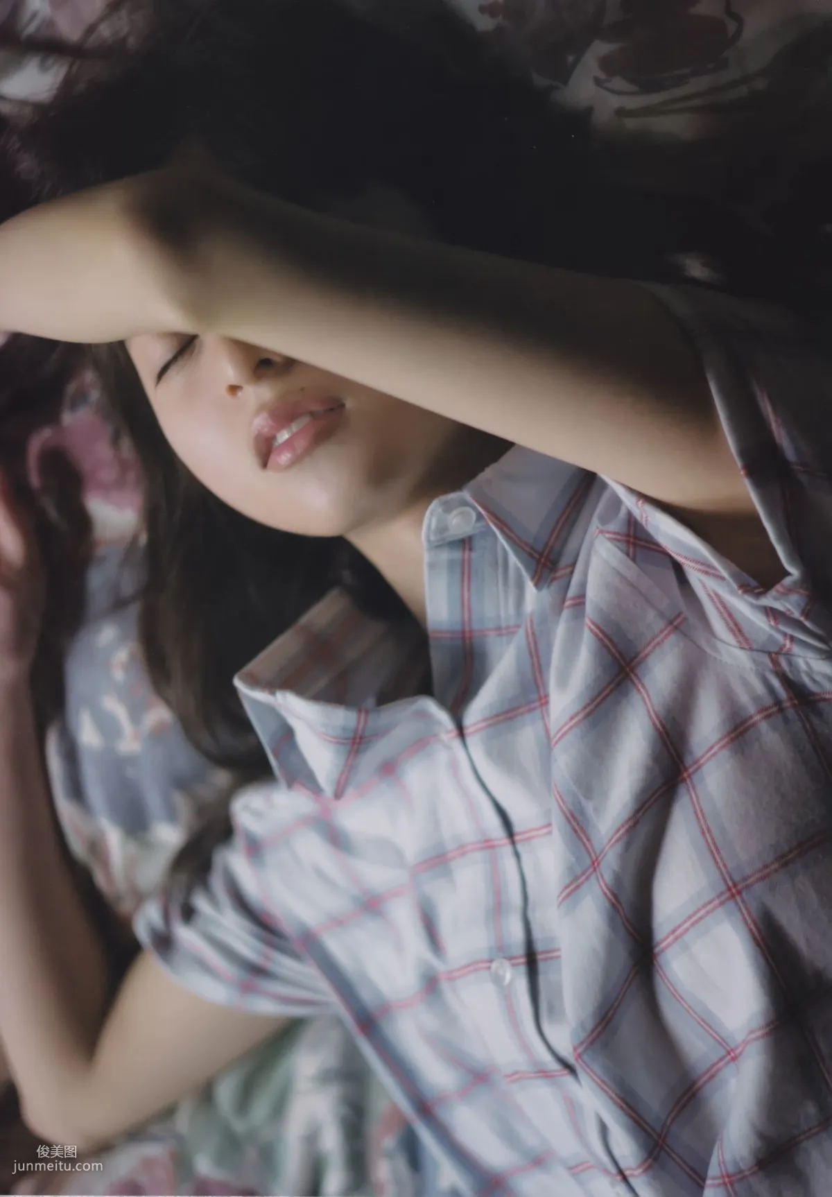 Asuka Saito 齋藤飛鳥 《潮騷》 [PB寫真集] 62