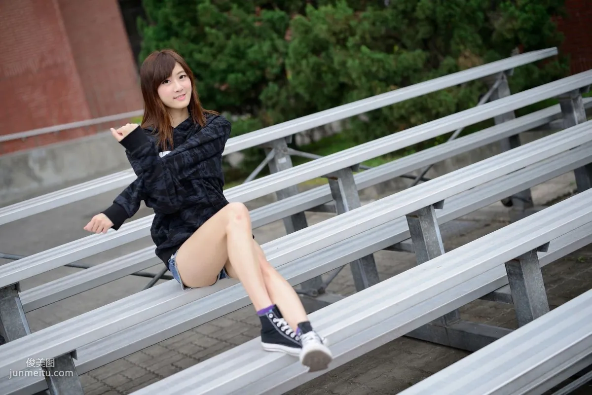 Taiwan Beauty Lin Mojing/Queena 'Junior Schoolmate Era' Photo Set photo 40