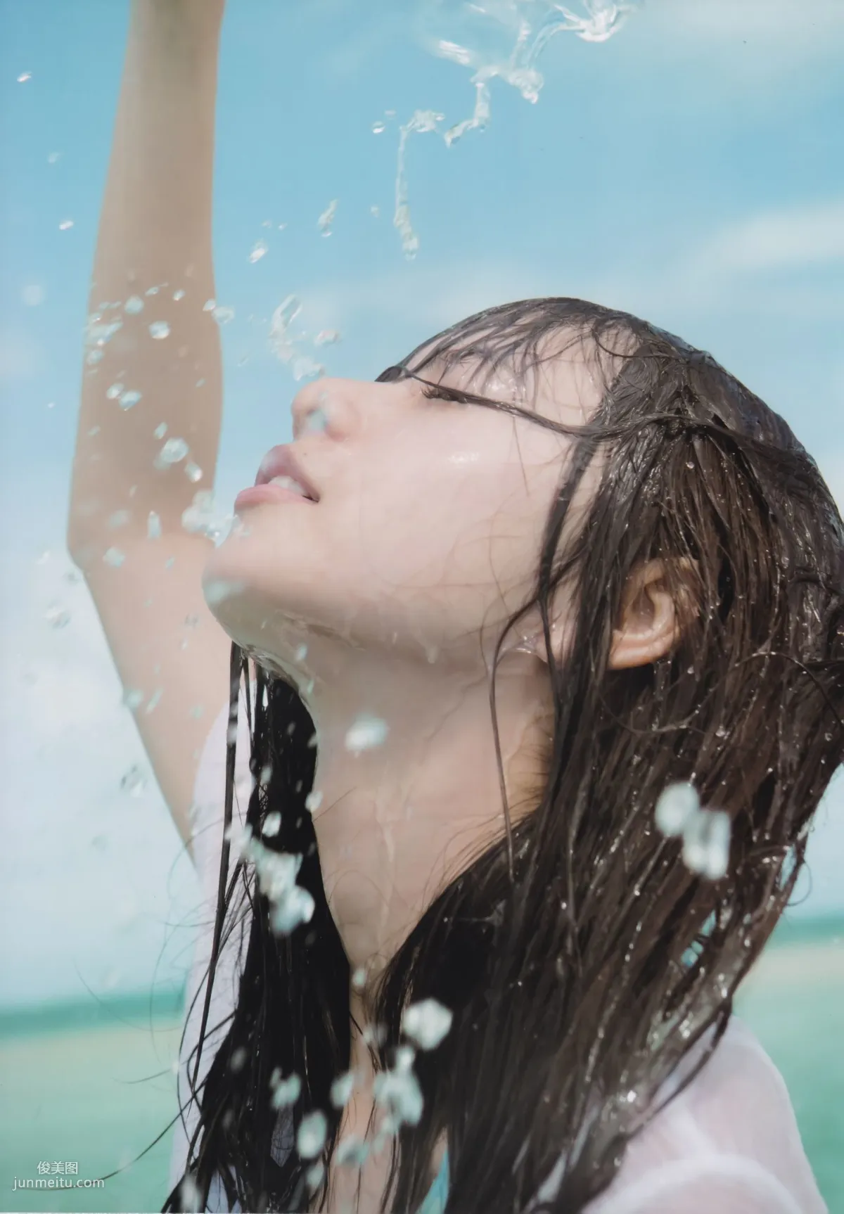 Asuka Saito 齋藤飛鳥 《潮騷》 [PB寫真集] 86