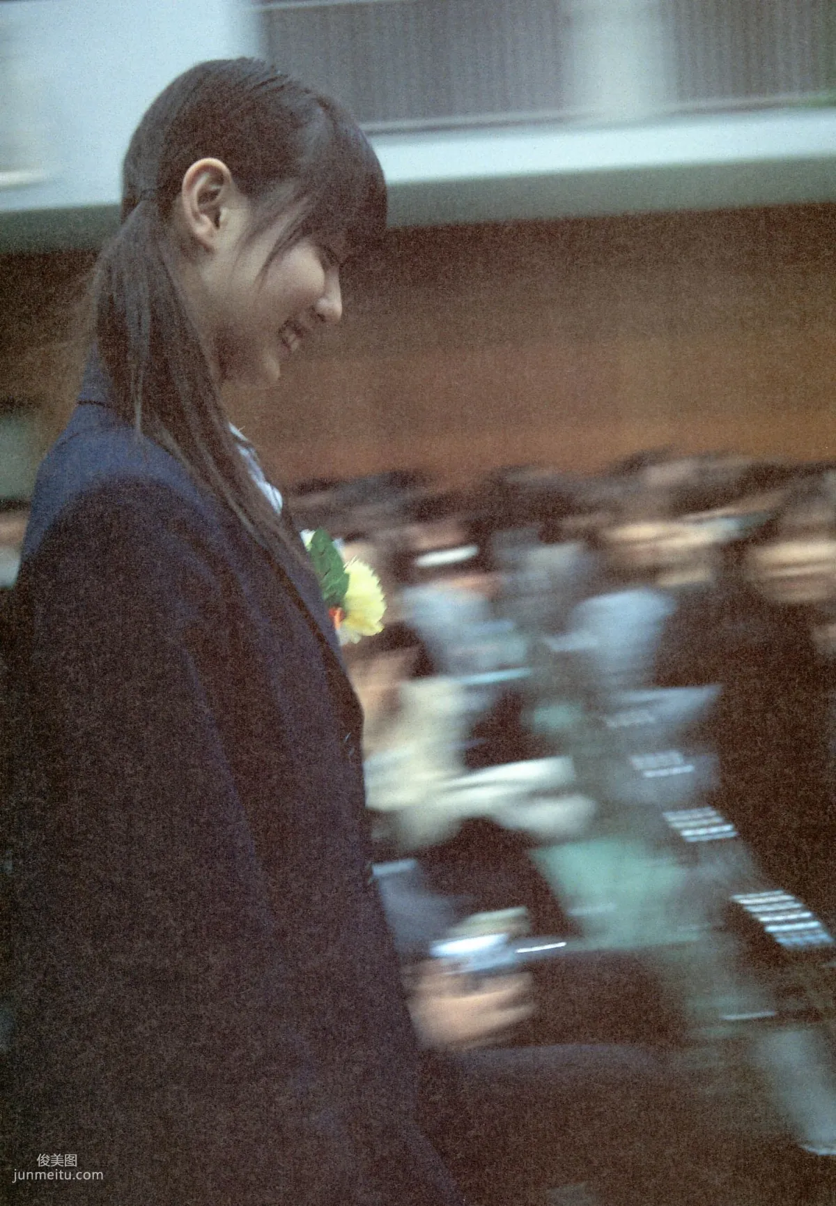 戸田恵梨香 《SANWA MOOK 7 生まれた泉》[PB寫真集] 27
