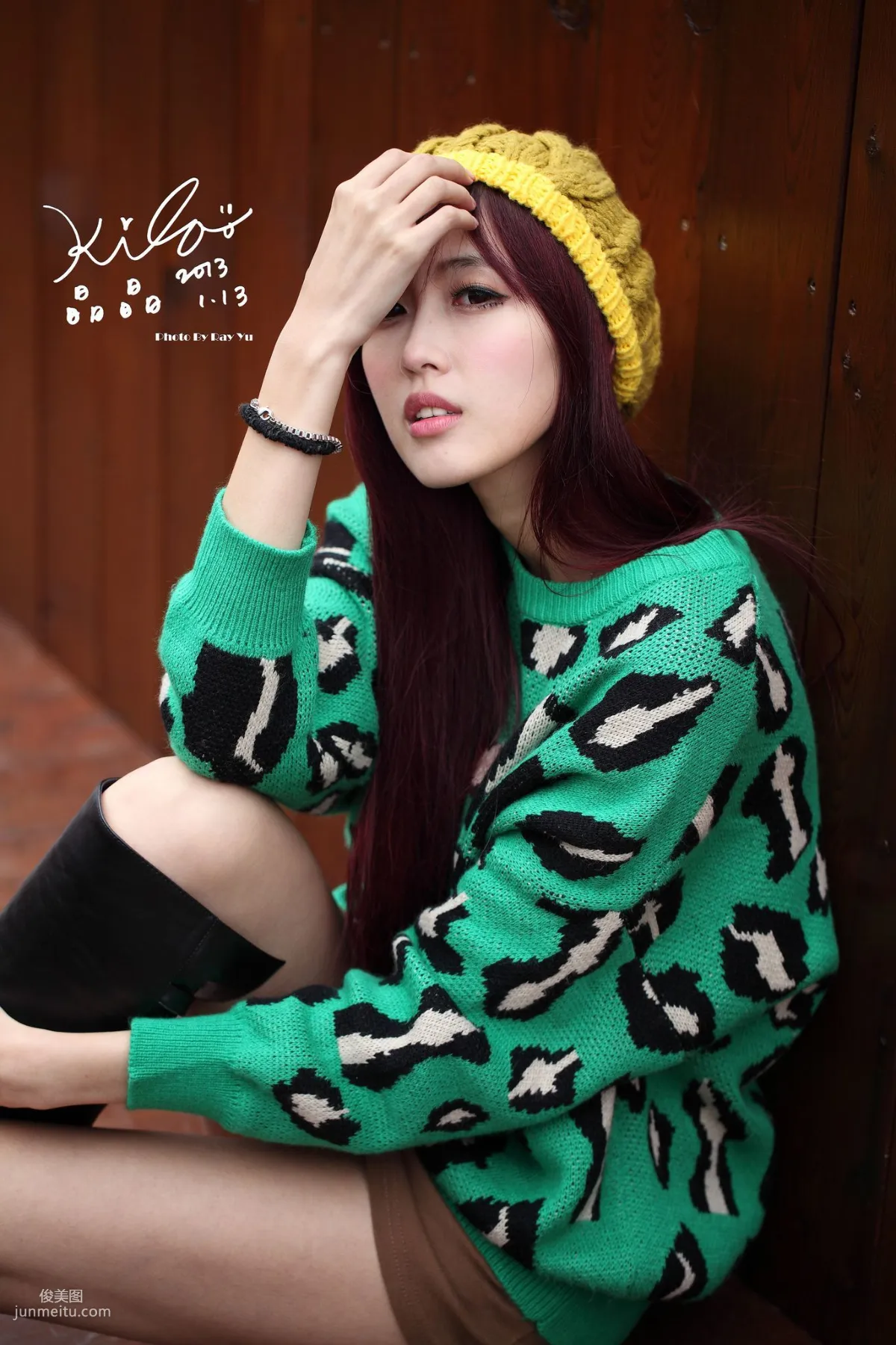 Taiwan Model Liao Tingling/Kila Jingjing, Green Long Coat + Long Boots, Street Snap Photo Set photo 38