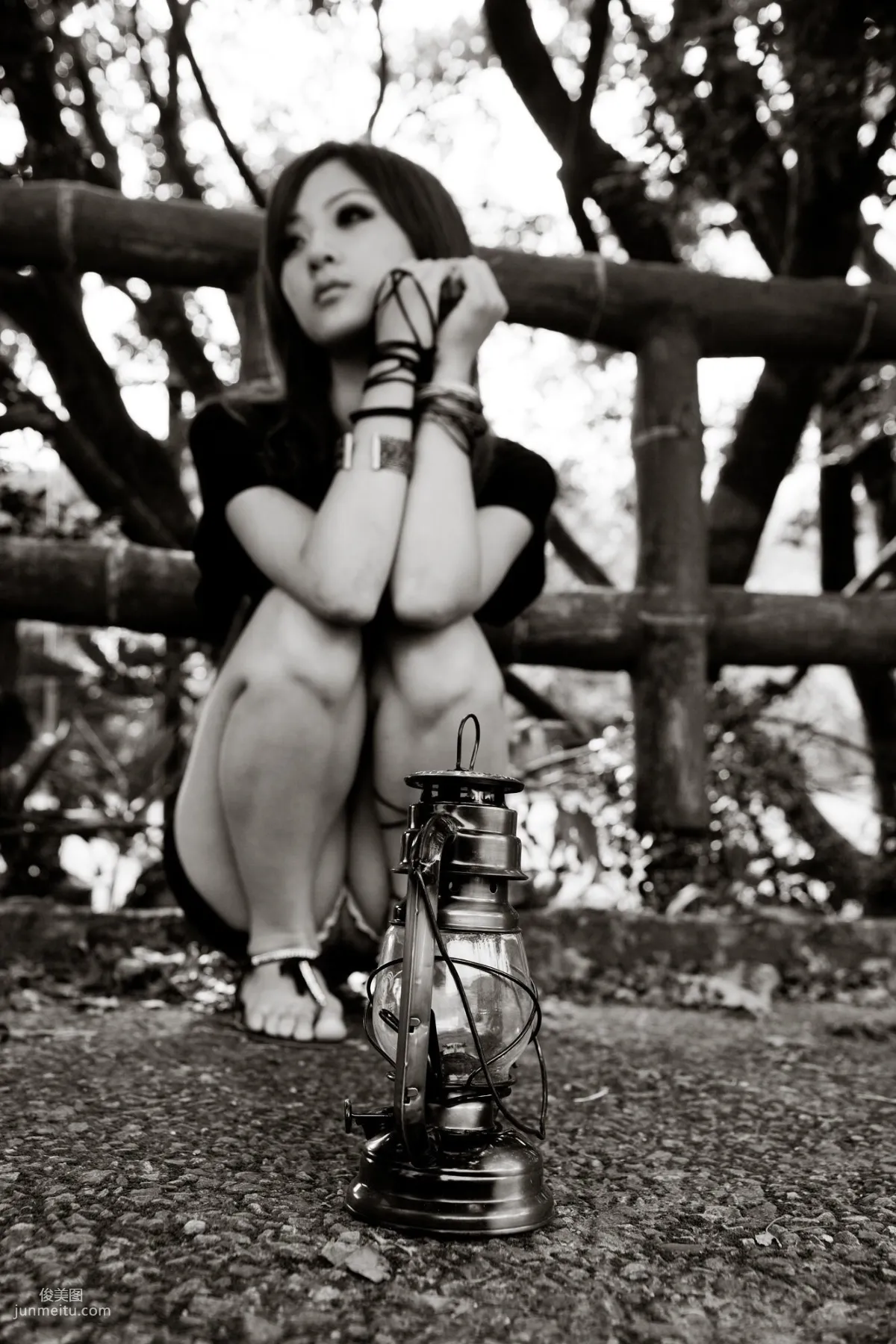 Mikako/Zhang Kaijie White Waltz x Black Obsession Yangmingshan Zhuzihu Outdoor Shoot Photo Set photo 65