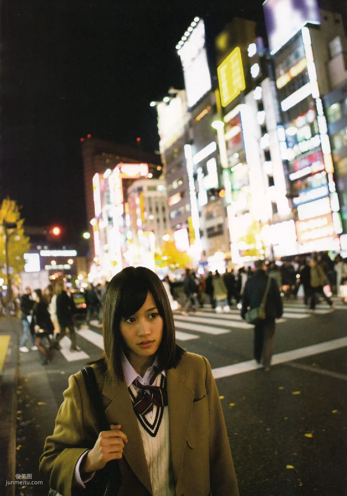 Atsuko Maeda 前田敦子 《In-Tokyo》[PB寫真集] 25