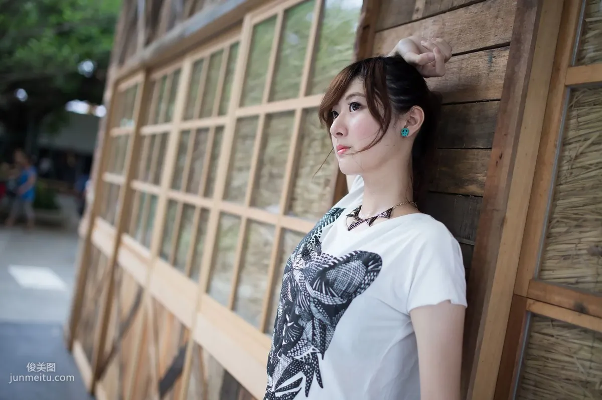 Taiwan Model Queena / Lin Mojing, Park Outdoor Shoot Photo Set photo 18