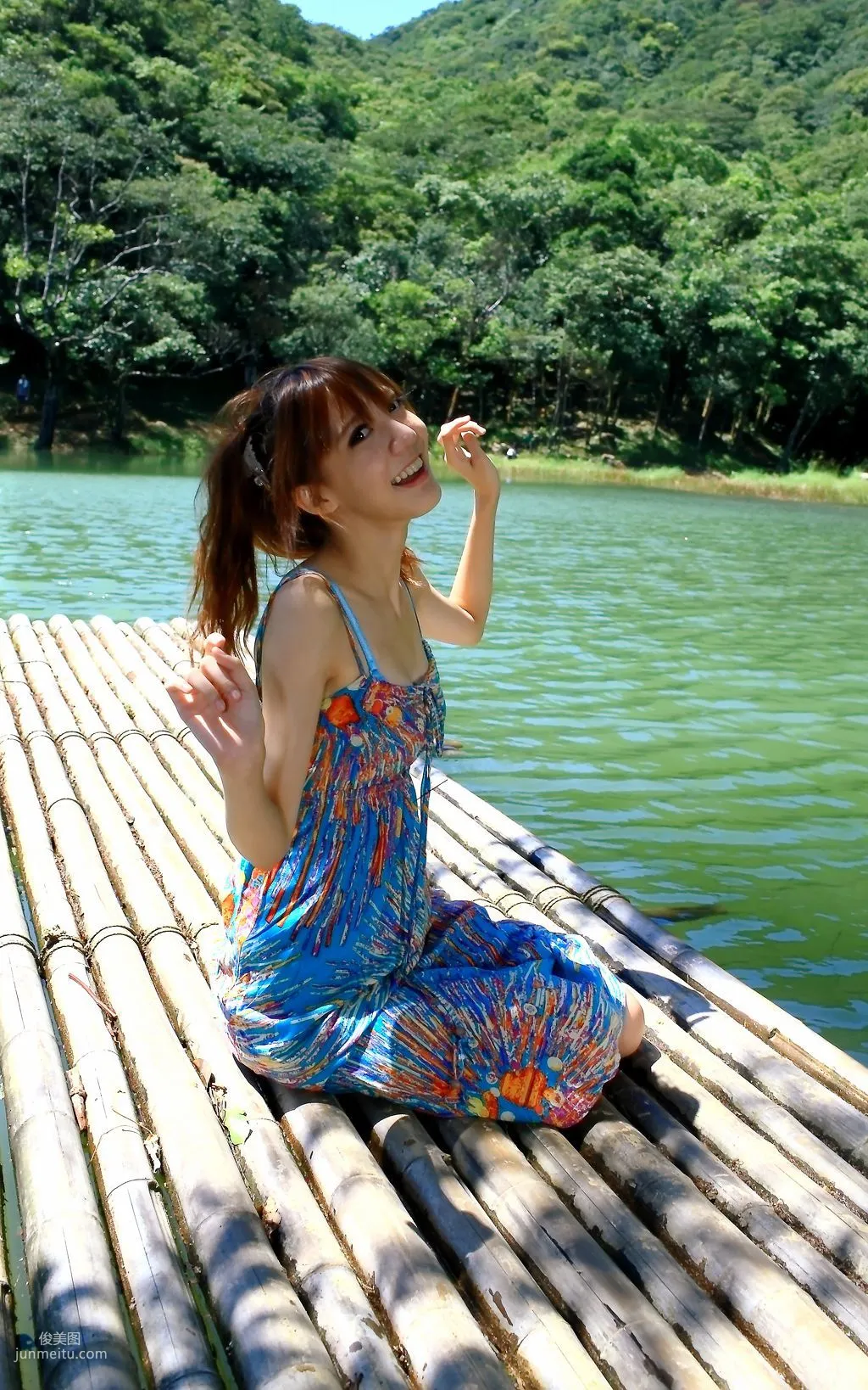 Taiwan Beauty Ning Meng, Fresh and Sweet Outdoor Photo Collection photo 12