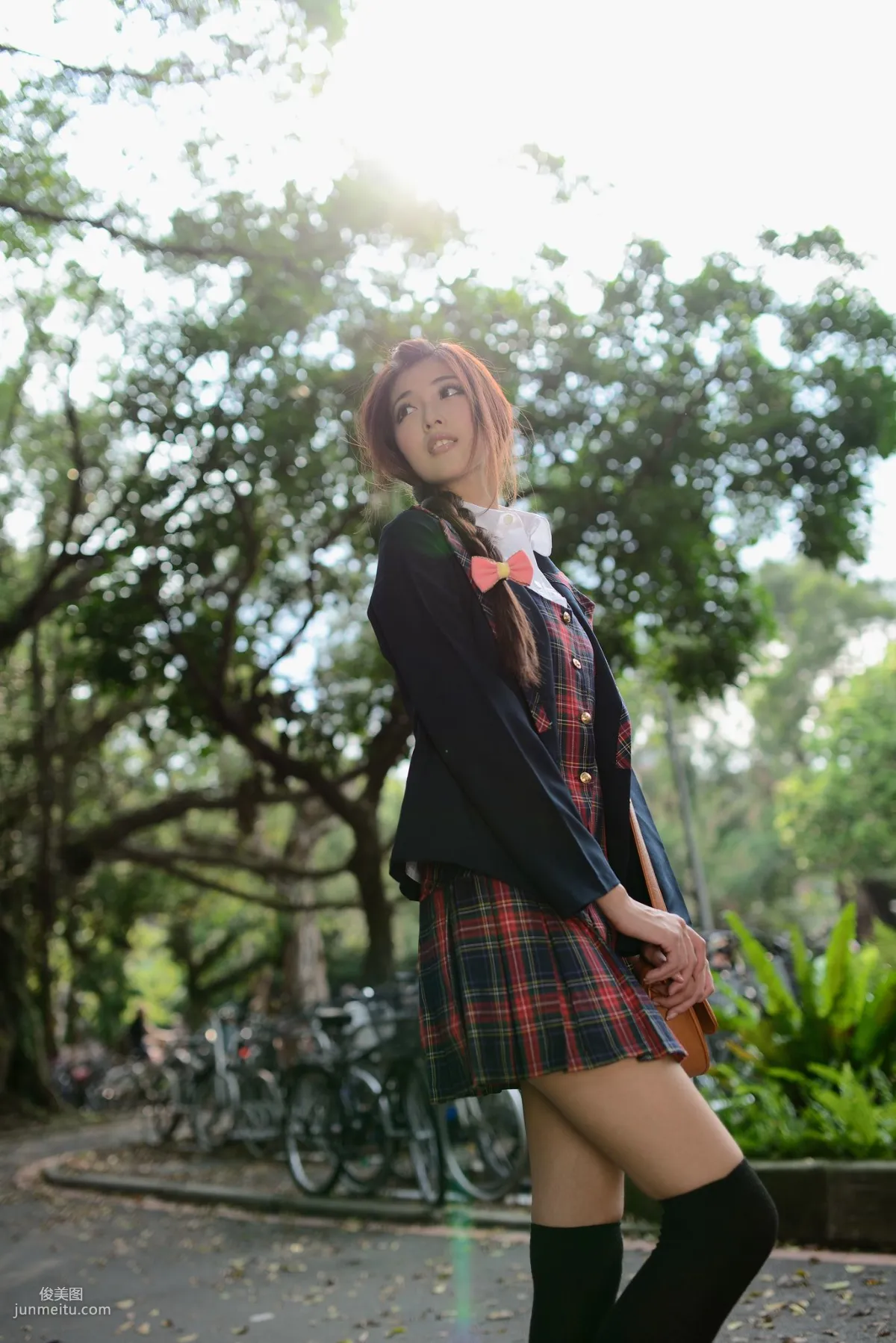 廖挺伶/Kila晶晶《极品学妹 放学路上》写真集9
