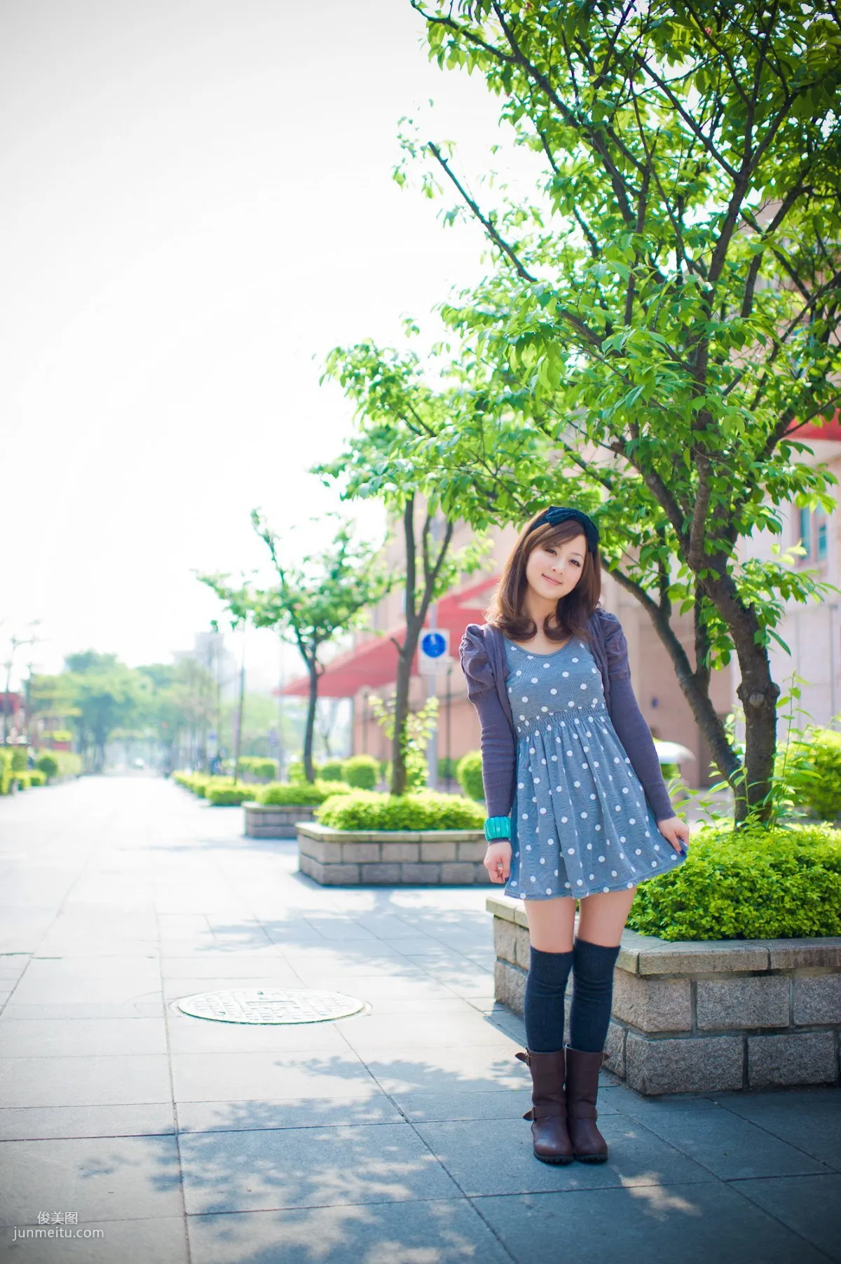 张允霏/果子MM《城市漫遊》写真集5