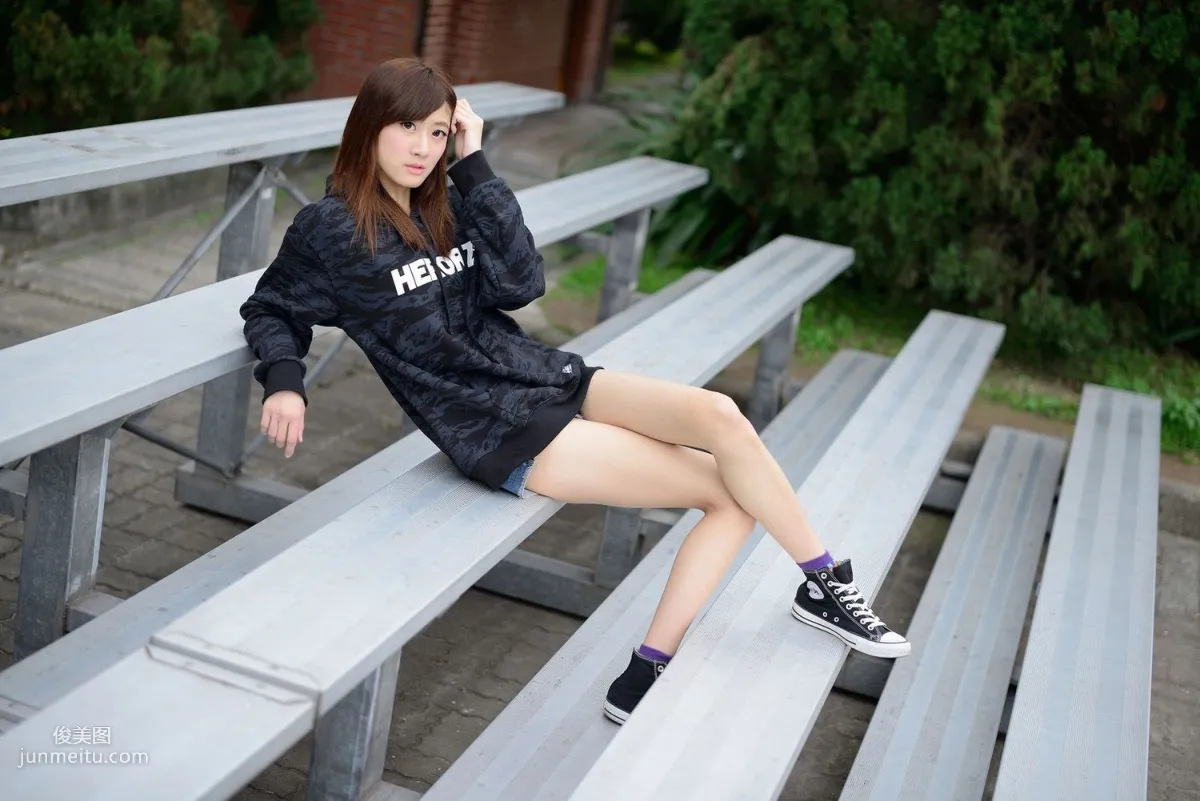 Taiwan Beauty Lin Mojing/Queena 'Junior Schoolmate Era' Photo Set photo 42