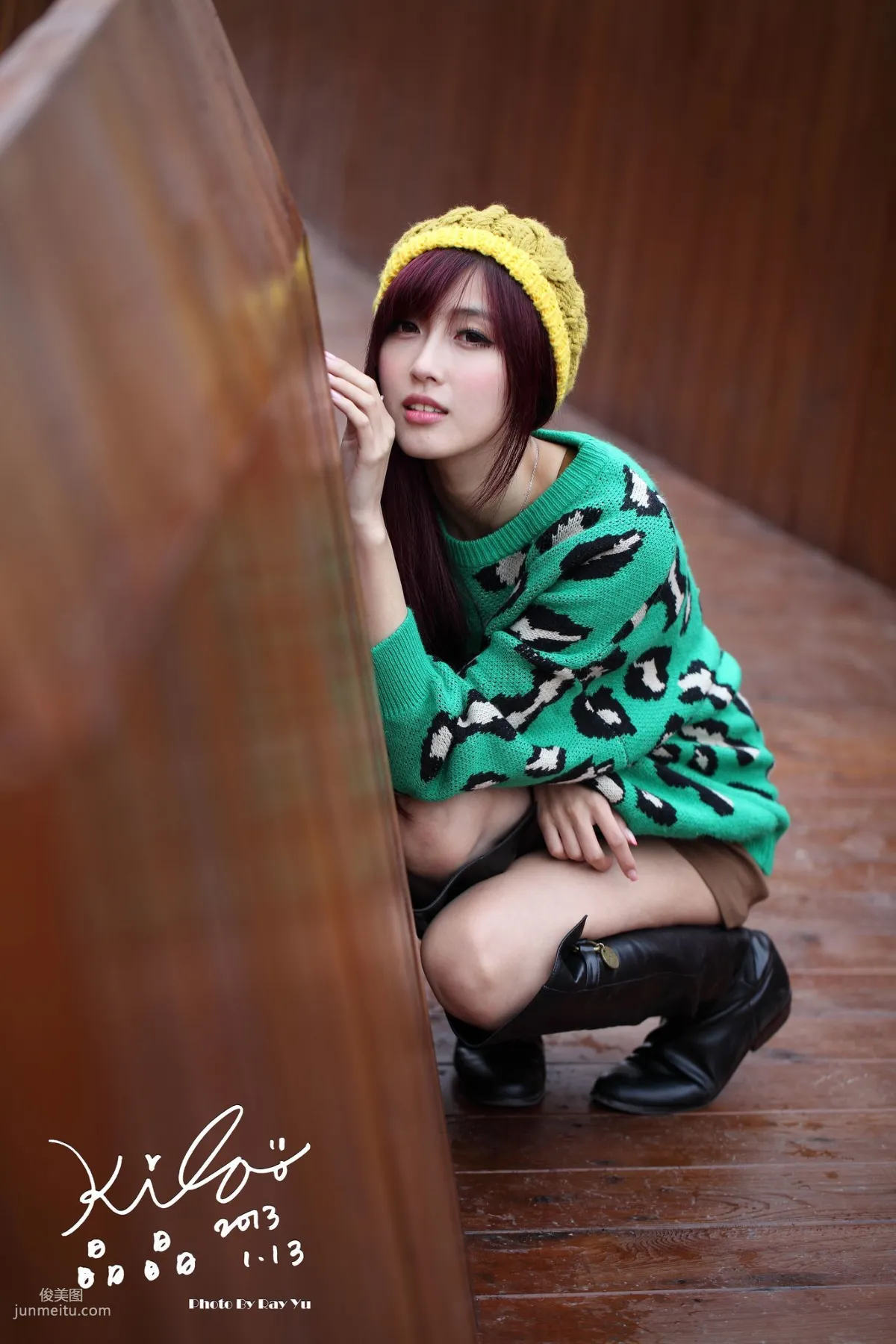 Taiwan Model Liao Tingling/Kila Jingjing, Green Long Coat + Long Boots, Street Snap Photo Set photo 36