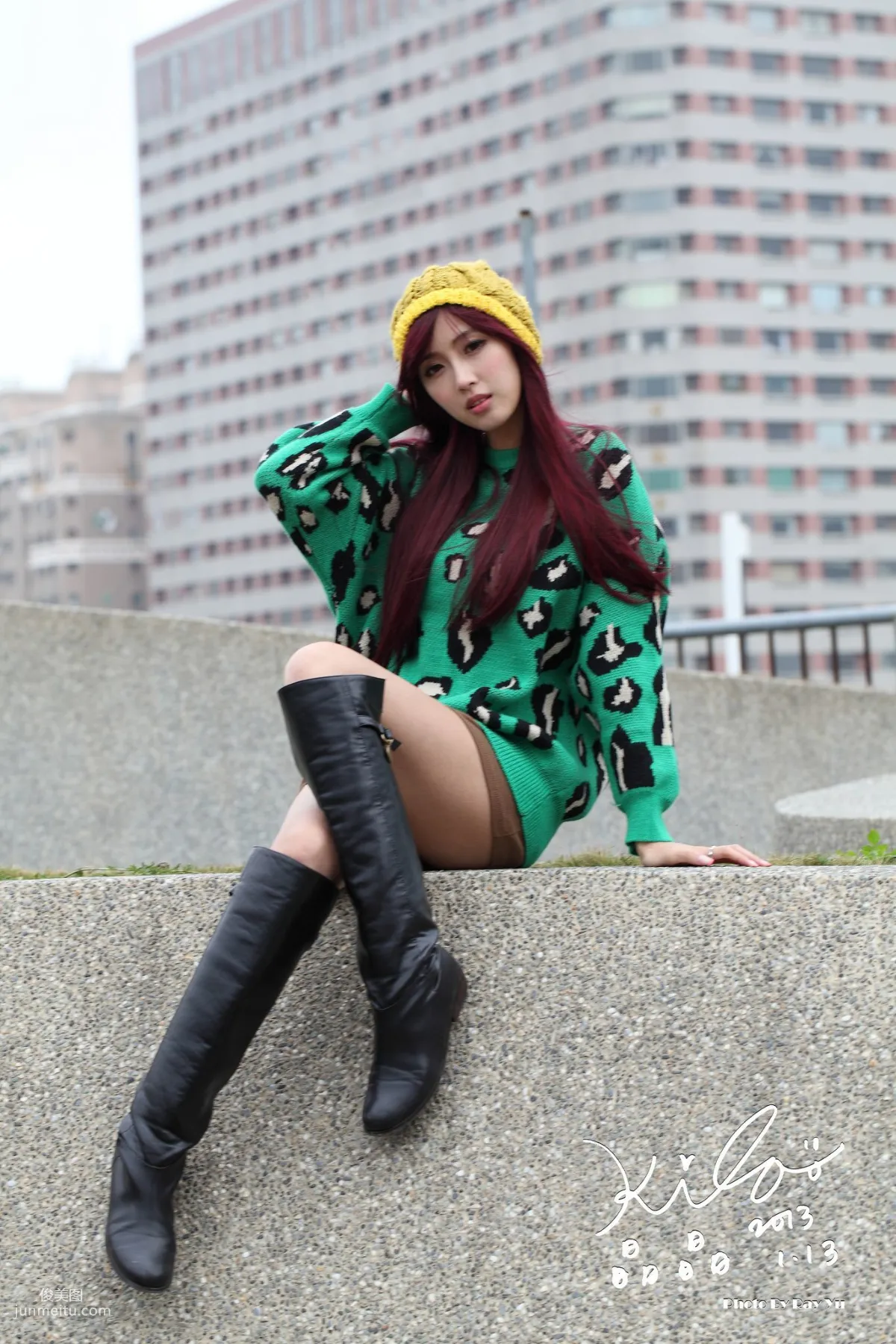 Taiwan Model Liao Tingling/Kila Jingjing, Green Long Coat + Long Boots, Street Snap Photo Set photo 63