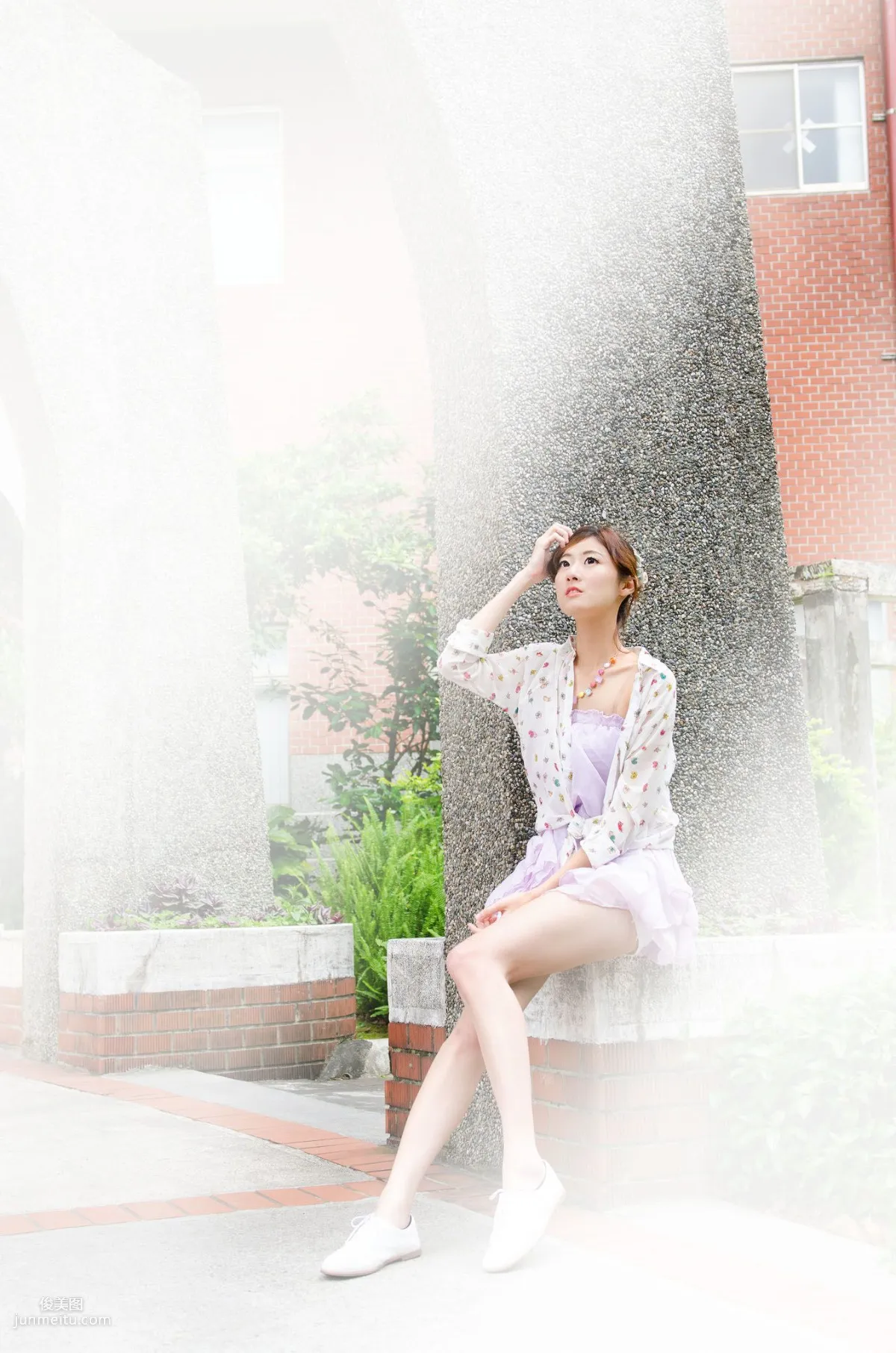 Taiwan Model Queena / Lin Mojing, Park Outdoor Shoot Photo Set photo 47