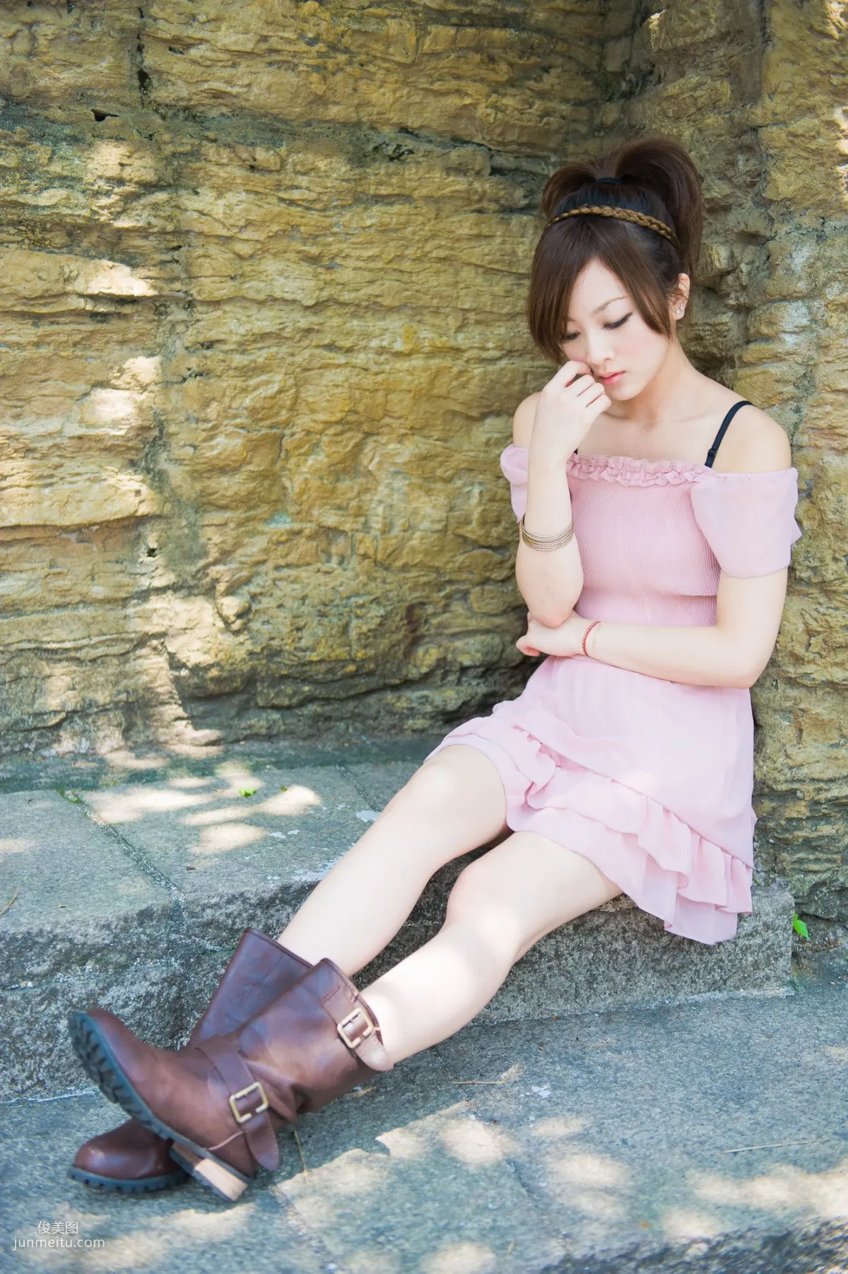 台灣美女果子MM《時裝外拍》寫真集 74