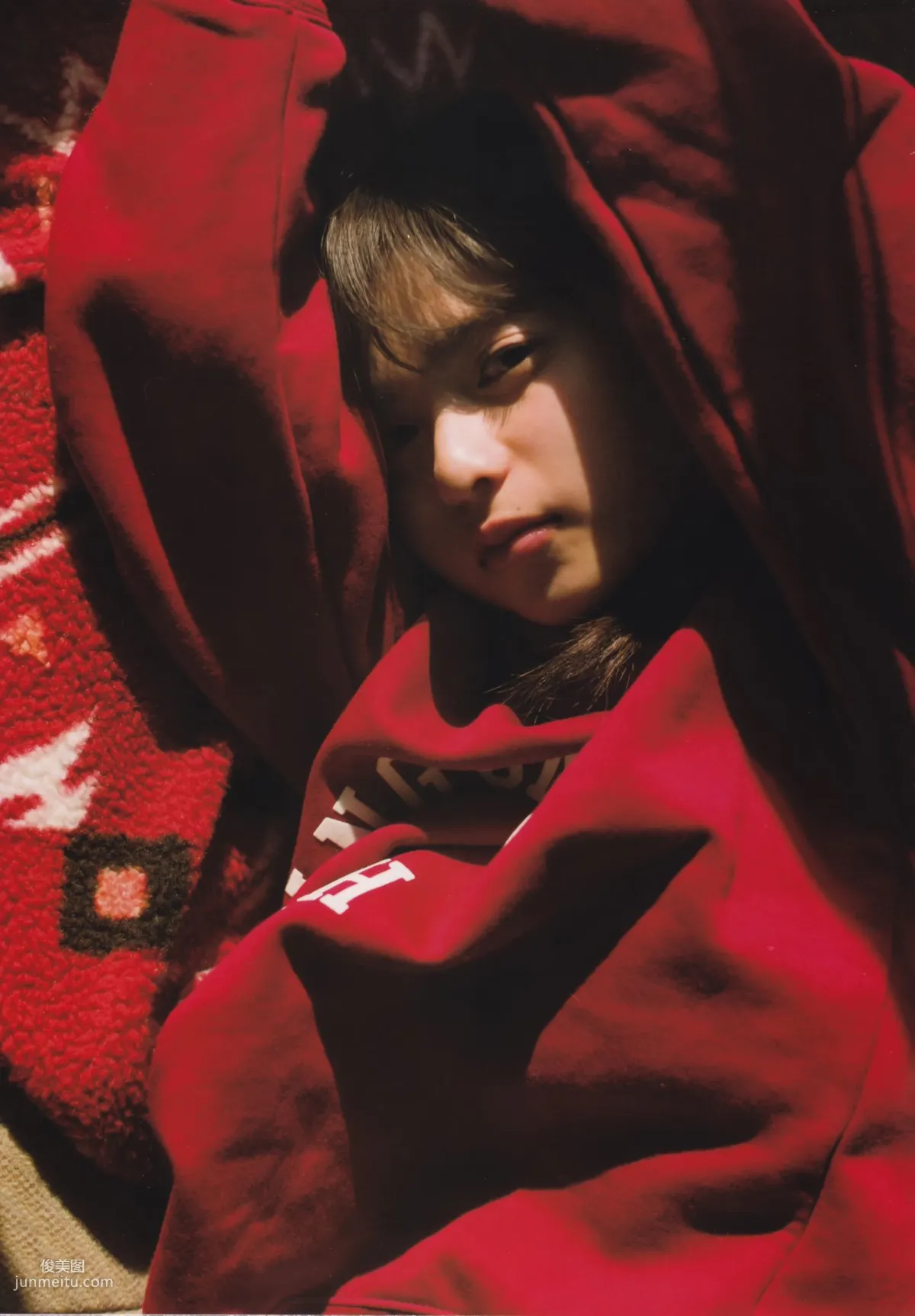 Asuka Saito 齋藤飛鳥 《潮騷》 [PB寫真集] 35