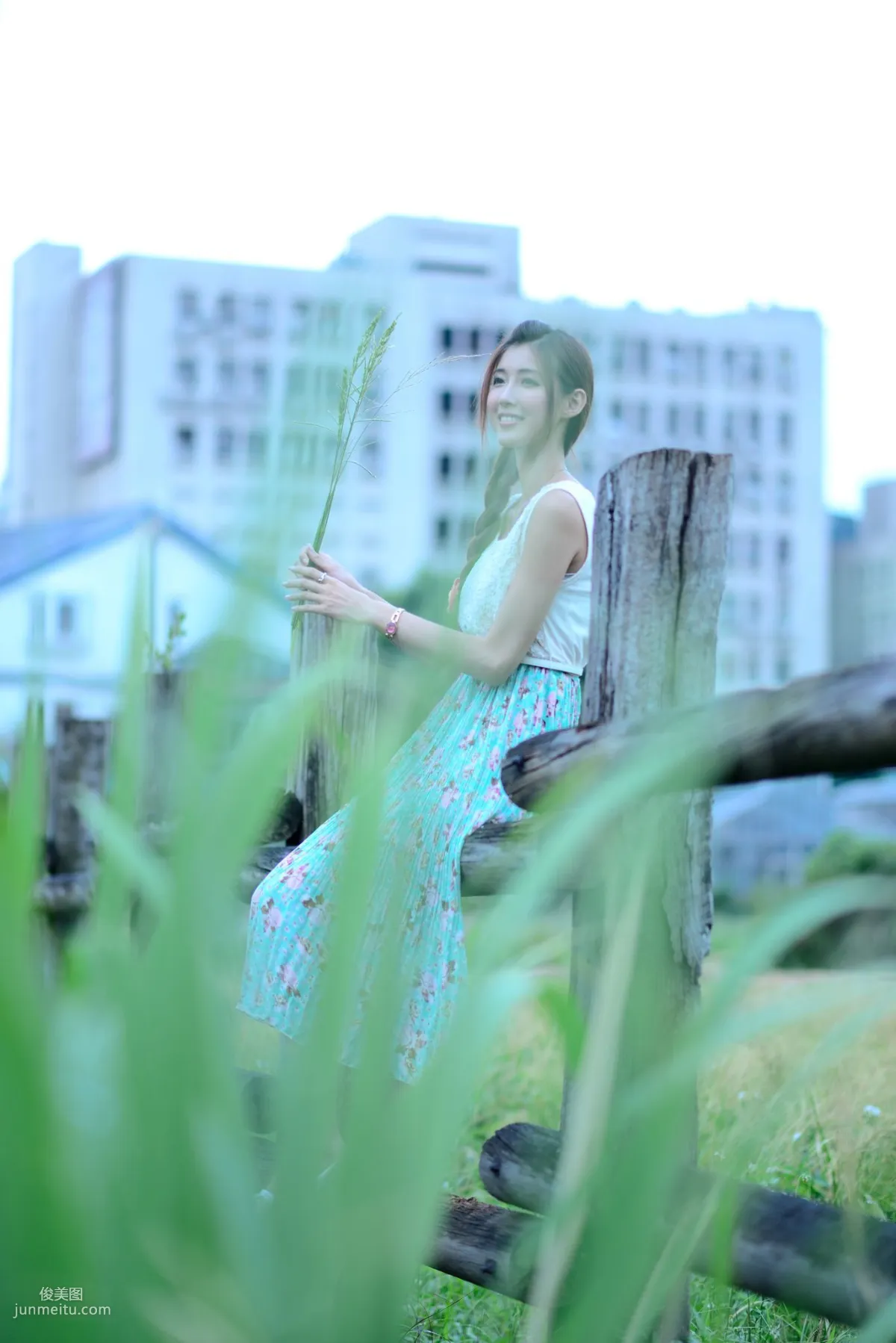 Kila Jingjing / Jin Yunqiao, Fresh and Beautiful Long Dress Outdoor Photo Set photo 9