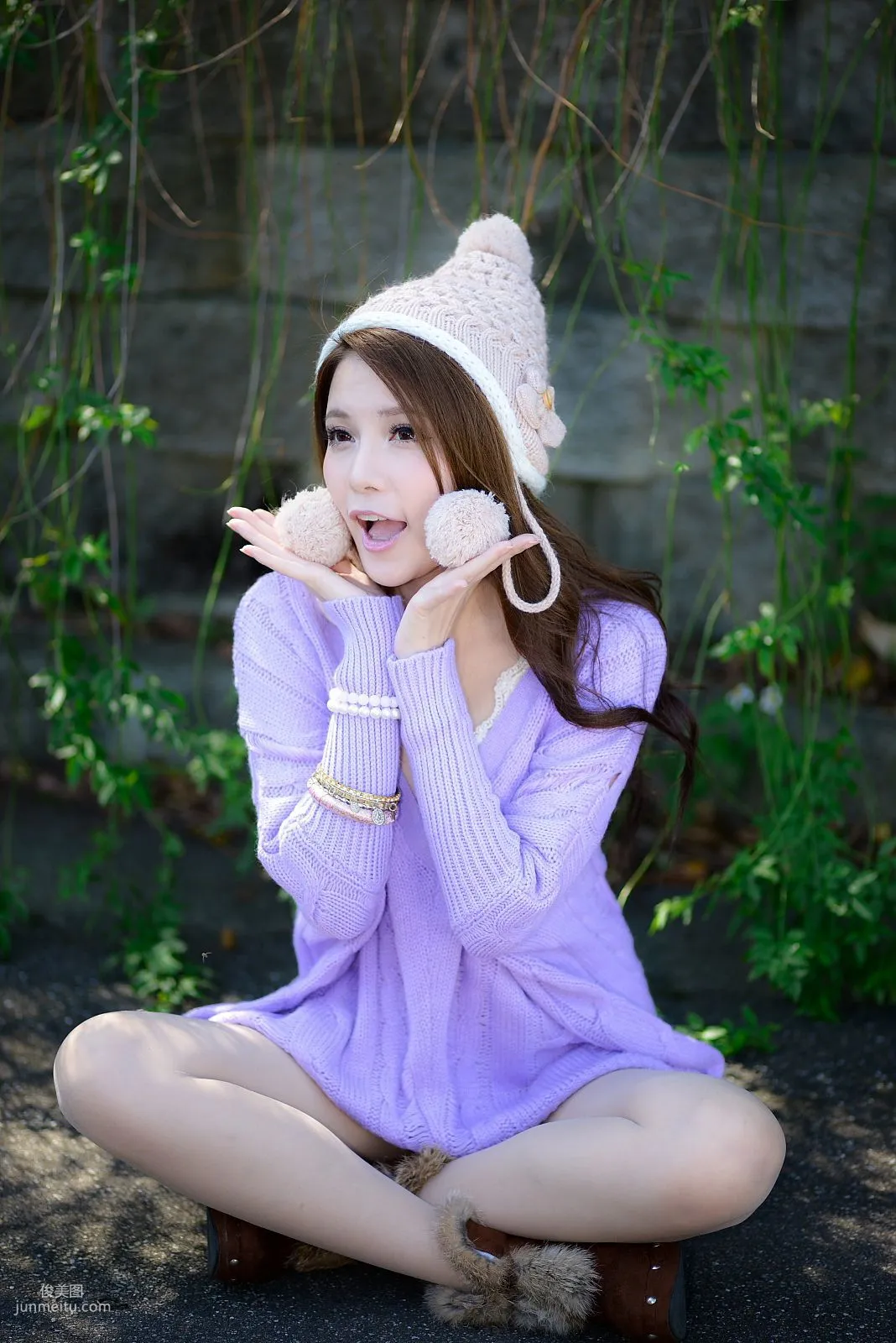 Taiwan Beauty Xu Ruiyu 'Blackie's Beauty Outsider Outdoor Photos' Photo Set Collection photo 36
