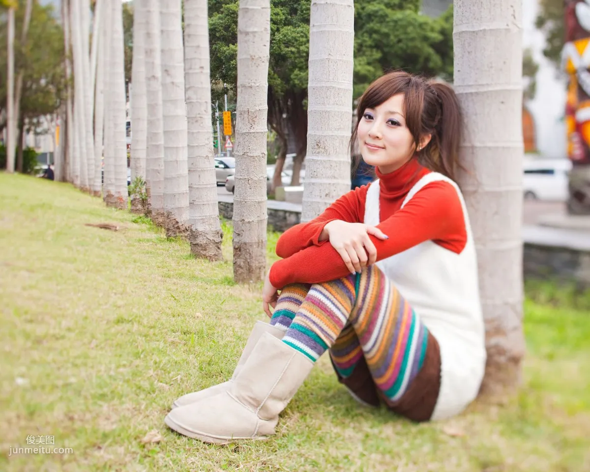 Mikako, Shuangxi Park + Indigenous Park Part I Photo Set photo 51