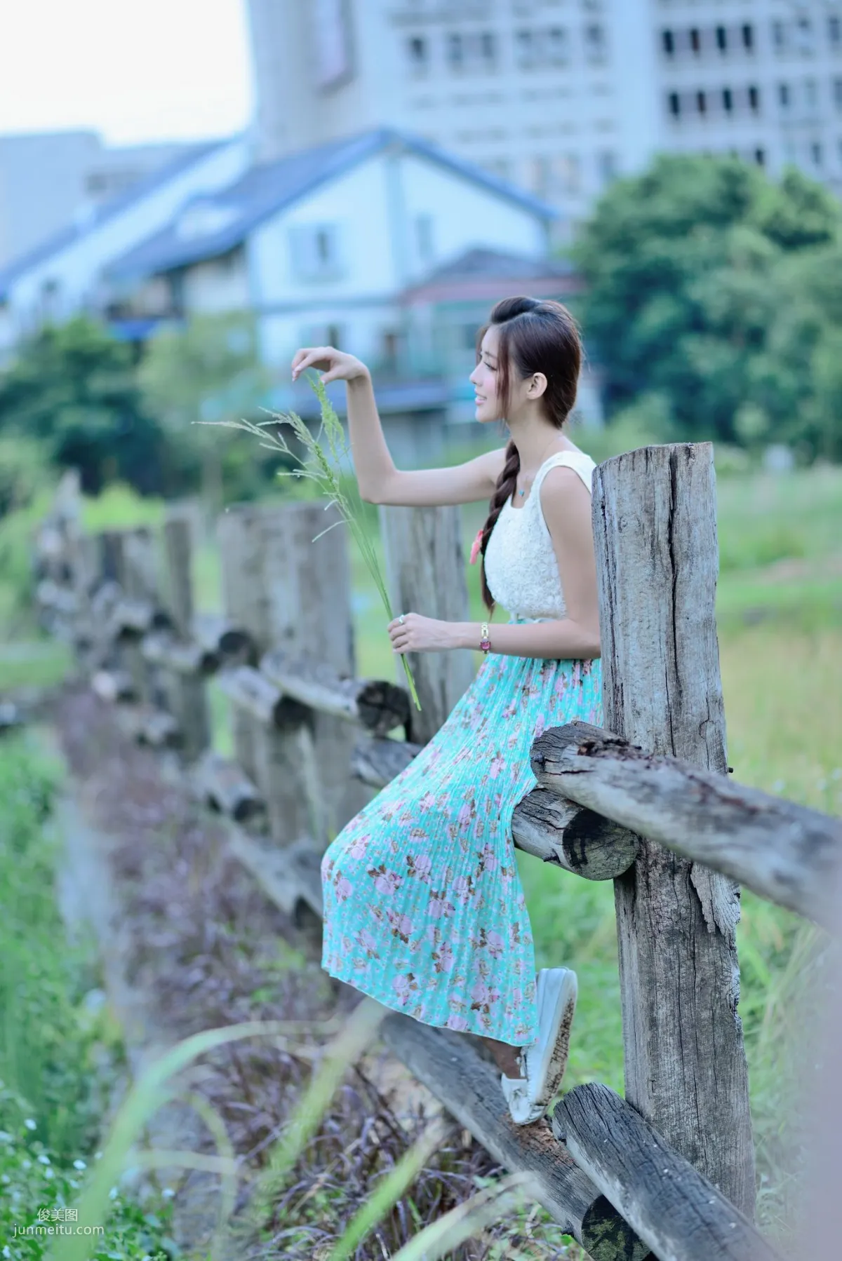 Kila Jingjing / Jin Yunqiao, Fresh and Beautiful Long Dress Outdoor Photo Set photo 22