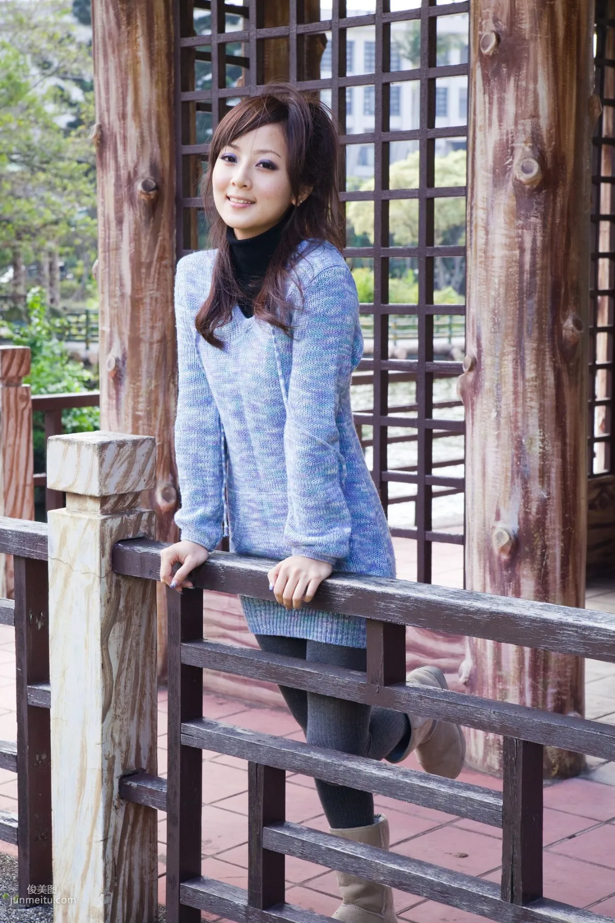 Mikako, Shuangxi Park + Indigenous Park Part I Photo Set photo 26