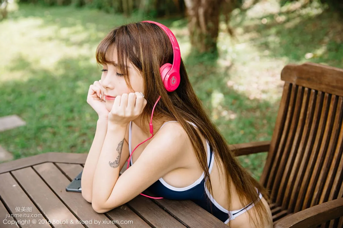 Xia Meijiang Vietnam Dalat Travel Shoot Maid Outfit + School Swimsuit [Boluoshe] Vol.084 Photo Set photo 29