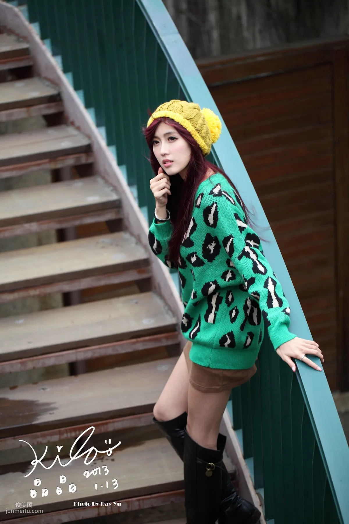 Taiwan Model Liao Tingling/Kila Jingjing, Green Long Coat + Long Boots, Street Snap Photo Set photo 20