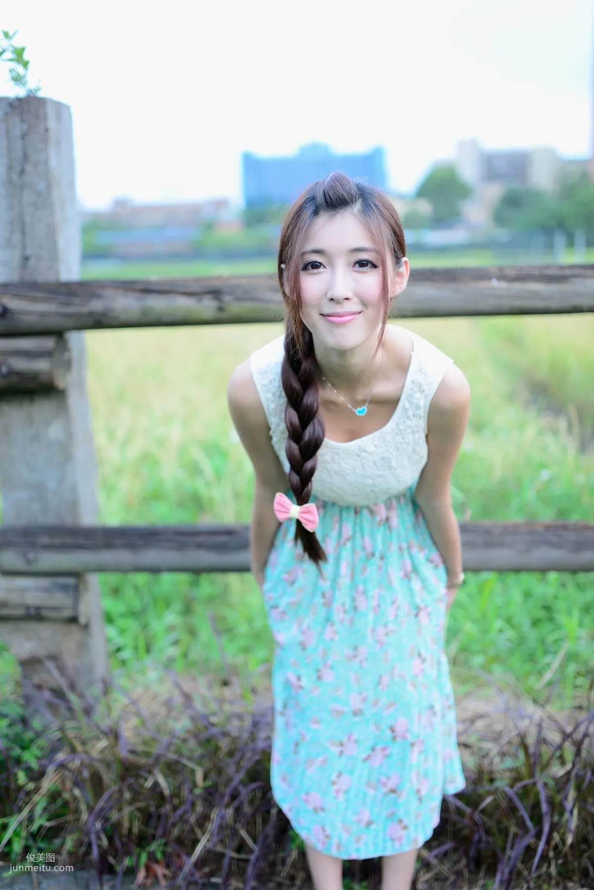 Kila Jingjing / Jin Yunqiao, Fresh and Beautiful Long Dress Outdoor Photo Set photo 16