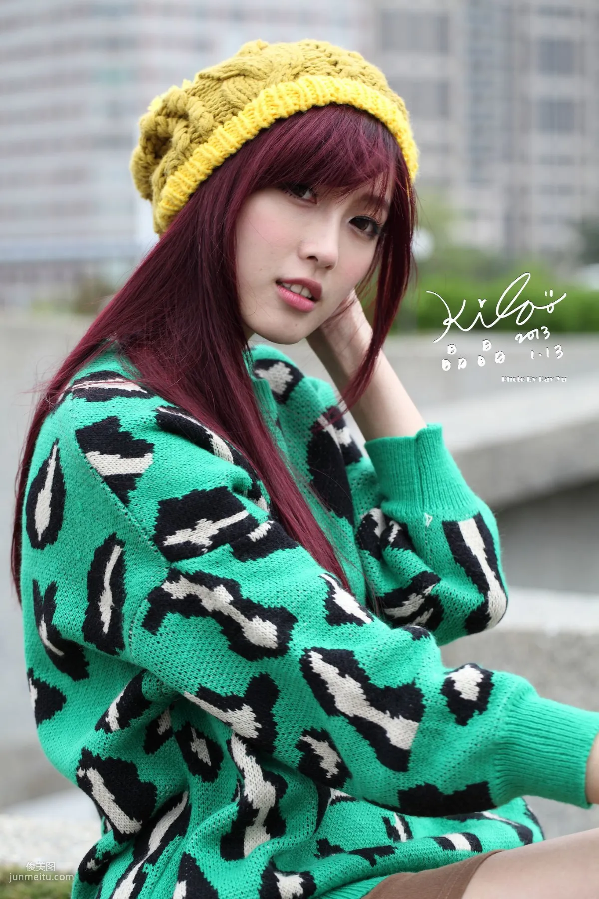 Taiwan Model Liao Tingling/Kila Jingjing, Green Long Coat + Long Boots, Street Snap Photo Set photo 8
