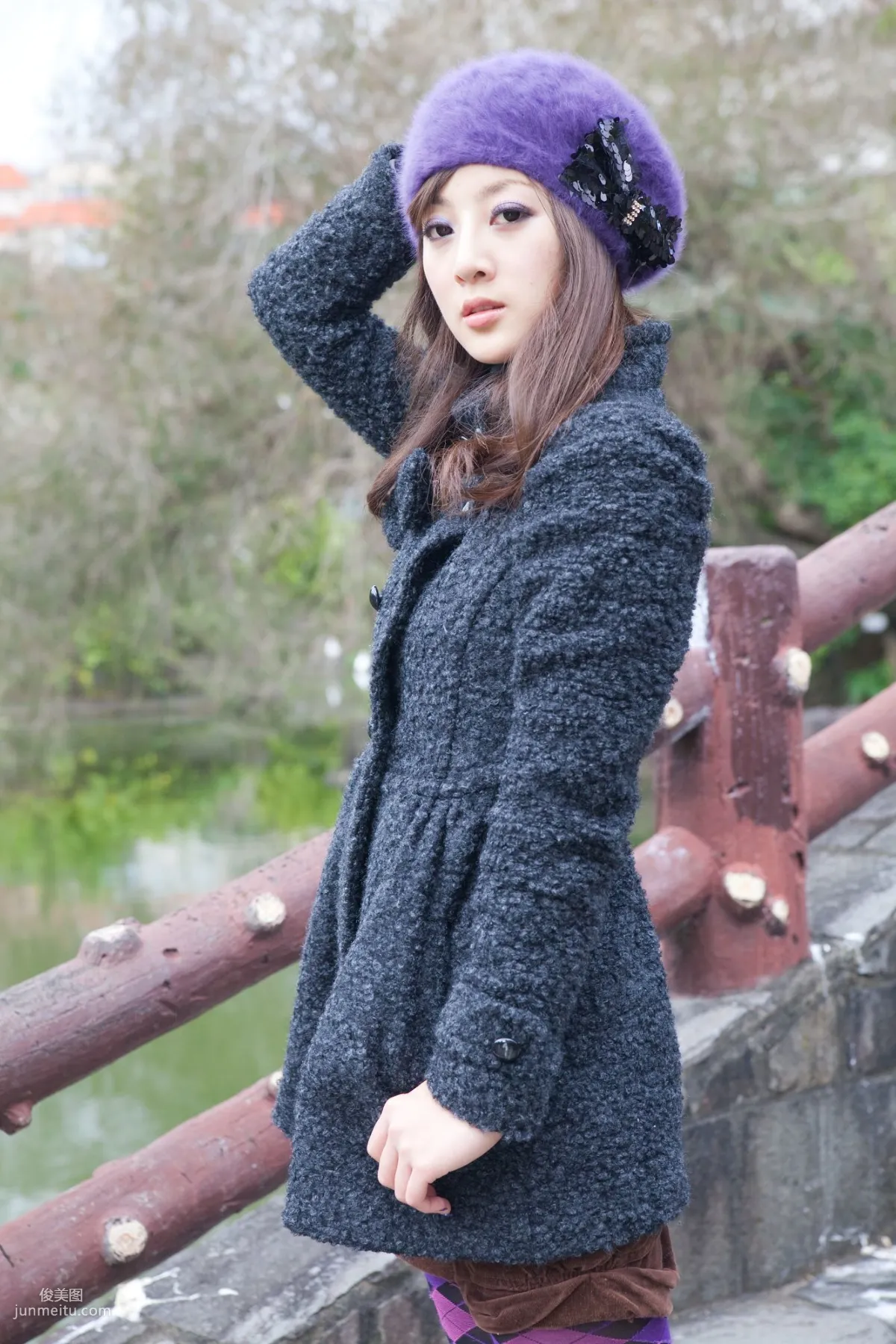 Mikako, Shuangxi Park + Indigenous Park Part I Photo Set photo 2
