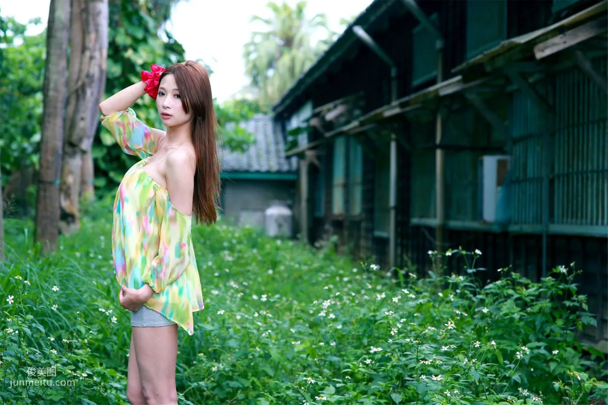 Taiwan Girl Lin Xiaoba 'Spring Outing Outdoor Shoot' Photo Set photo 13