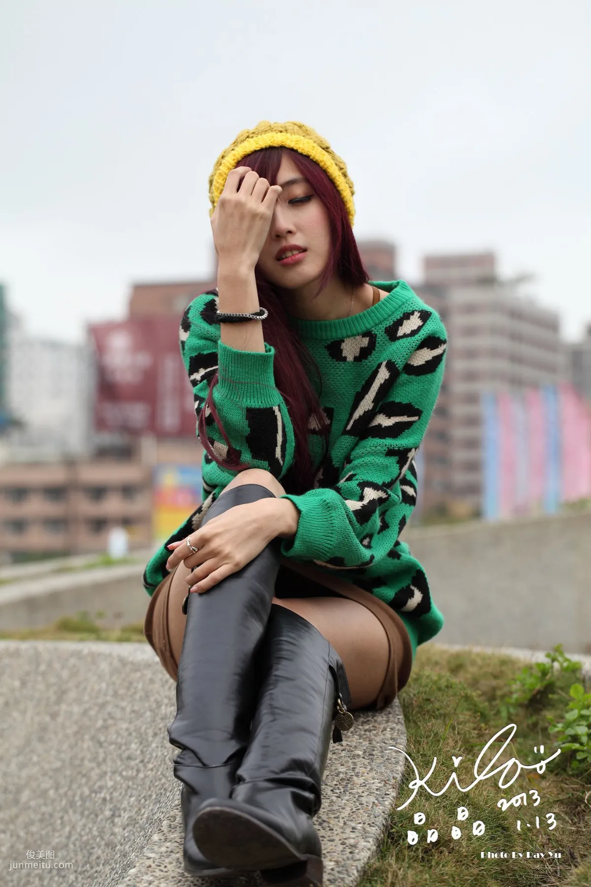 Taiwan Model Liao Tingling/Kila Jingjing, Green Long Coat + Long Boots, Street Snap Photo Set photo 6