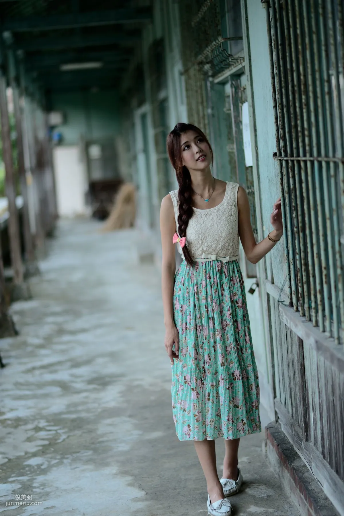Kila Jingjing / Jin Yunqiao, Fresh and Beautiful Long Dress Outdoor Photo Set photo 19