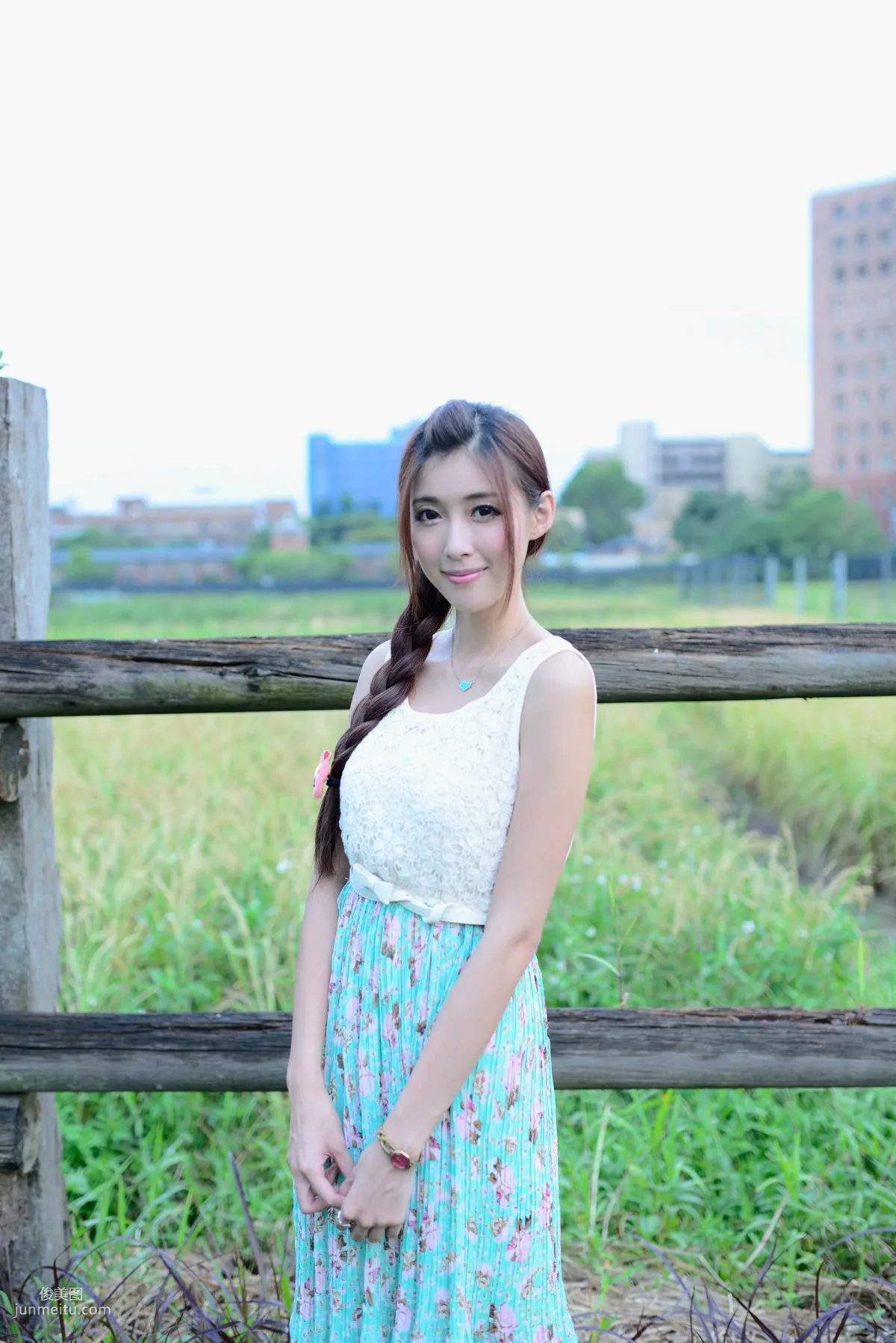 Kila Jingjing / Jin Yunqiao, Fresh and Beautiful Long Dress Outdoor Photo Set photo 18