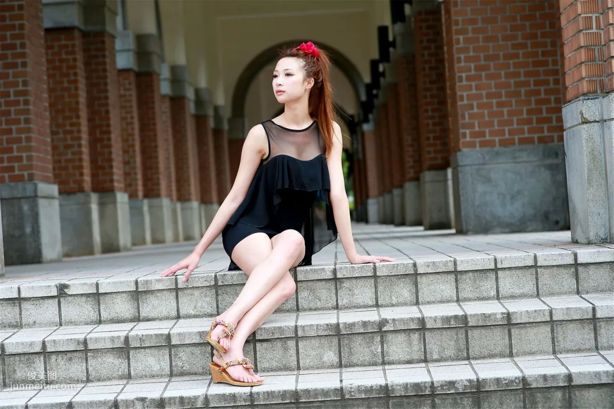 Taiwan Girl Lin Xiaoba 'Spring Outing Outdoor Shoot' Photo Set photo 20