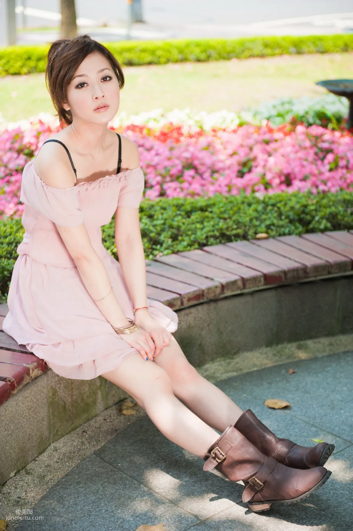 台灣美女果子MM《時裝外拍》寫真集 78