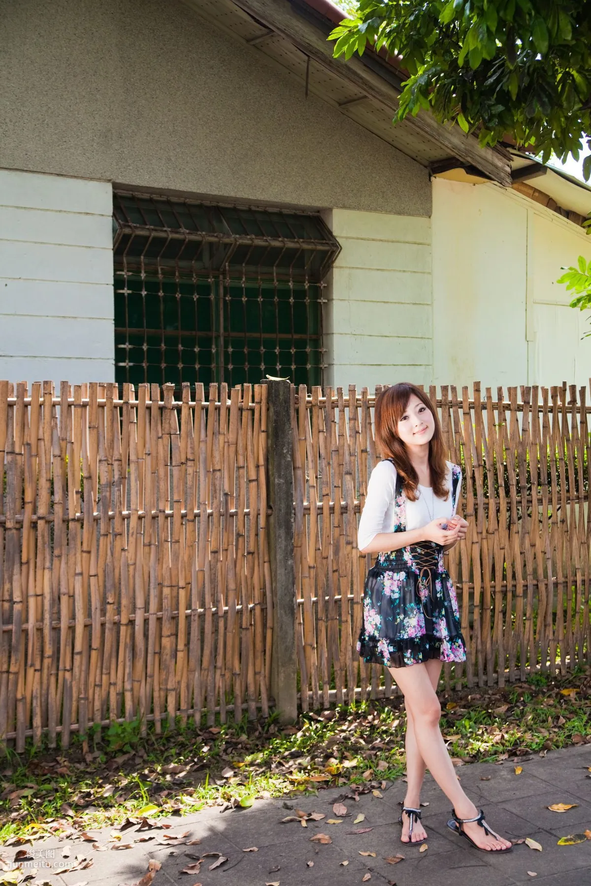 Zhang Kaijie/Mikako 'Zhongxing New Village Outdoor Shoot' Photo Set photo 12