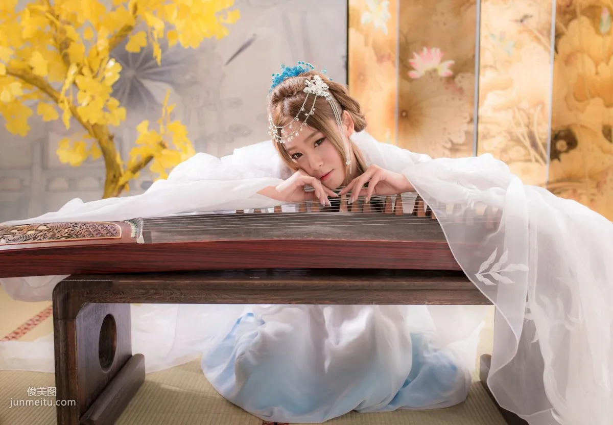 Winnie Xiaoxue / Zhuang Wenni, Ancient Costume Beauty Photo Set photo 18