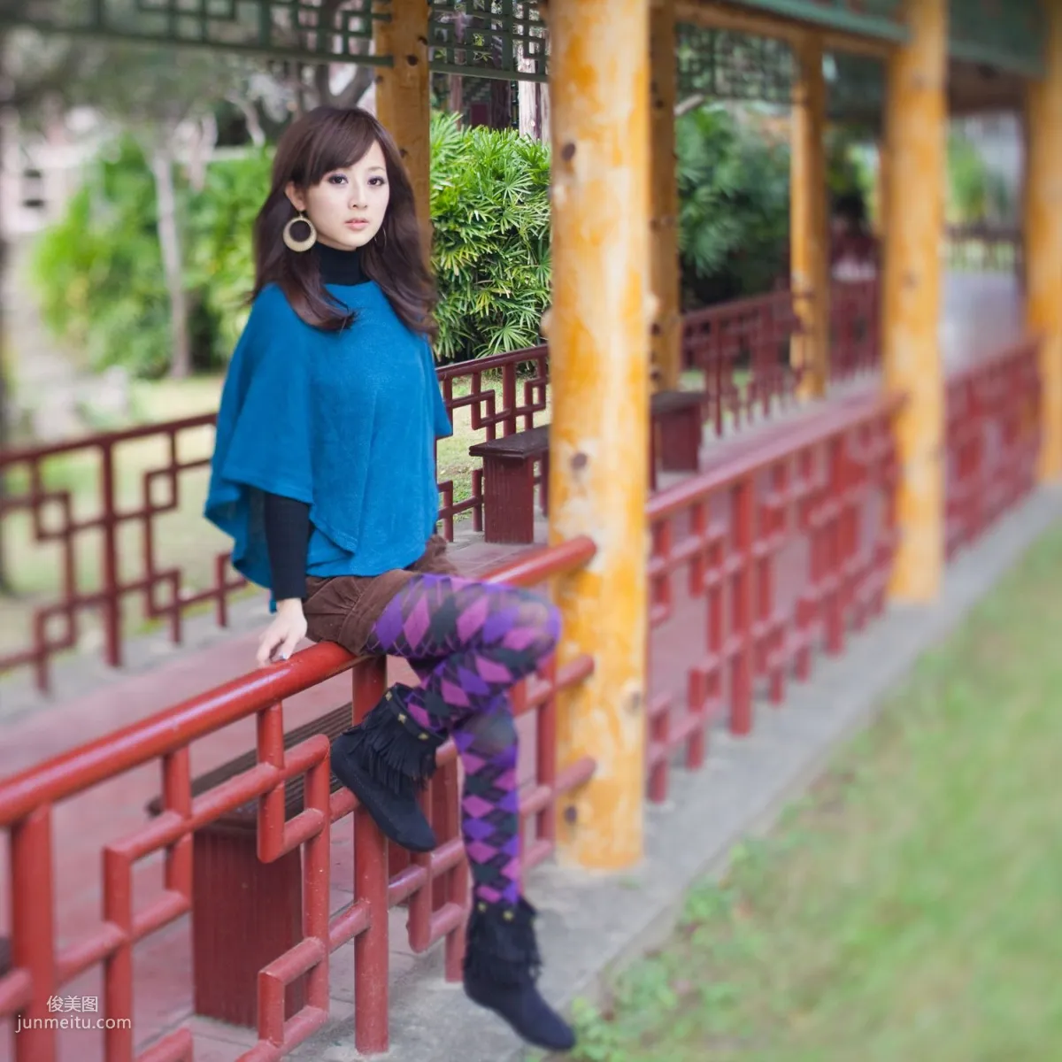Mikako, Shuangxi Park + Indigenous Park Part I Photo Set photo 8