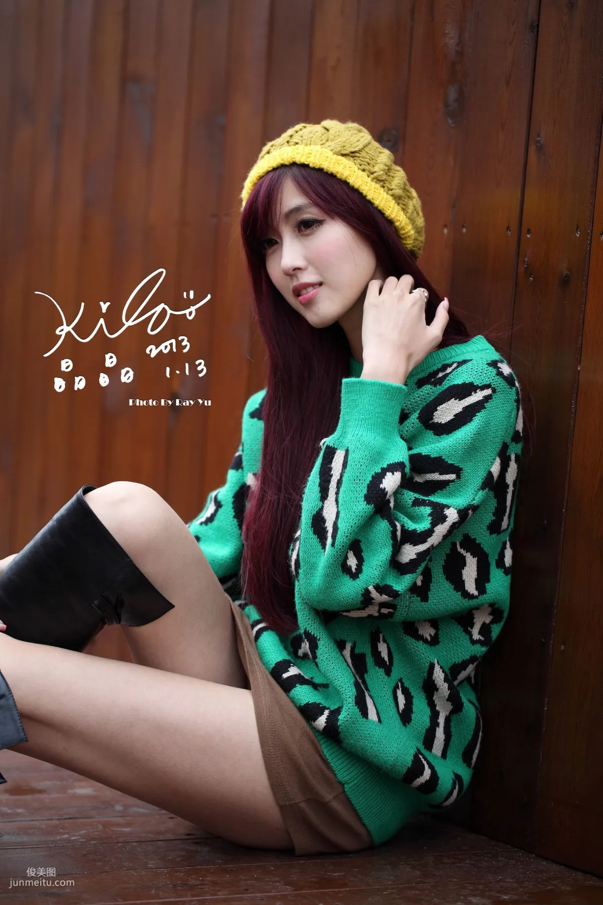 Taiwan Model Liao Tingling/Kila Jingjing, Green Long Coat + Long Boots, Street Snap Photo Set photo 73