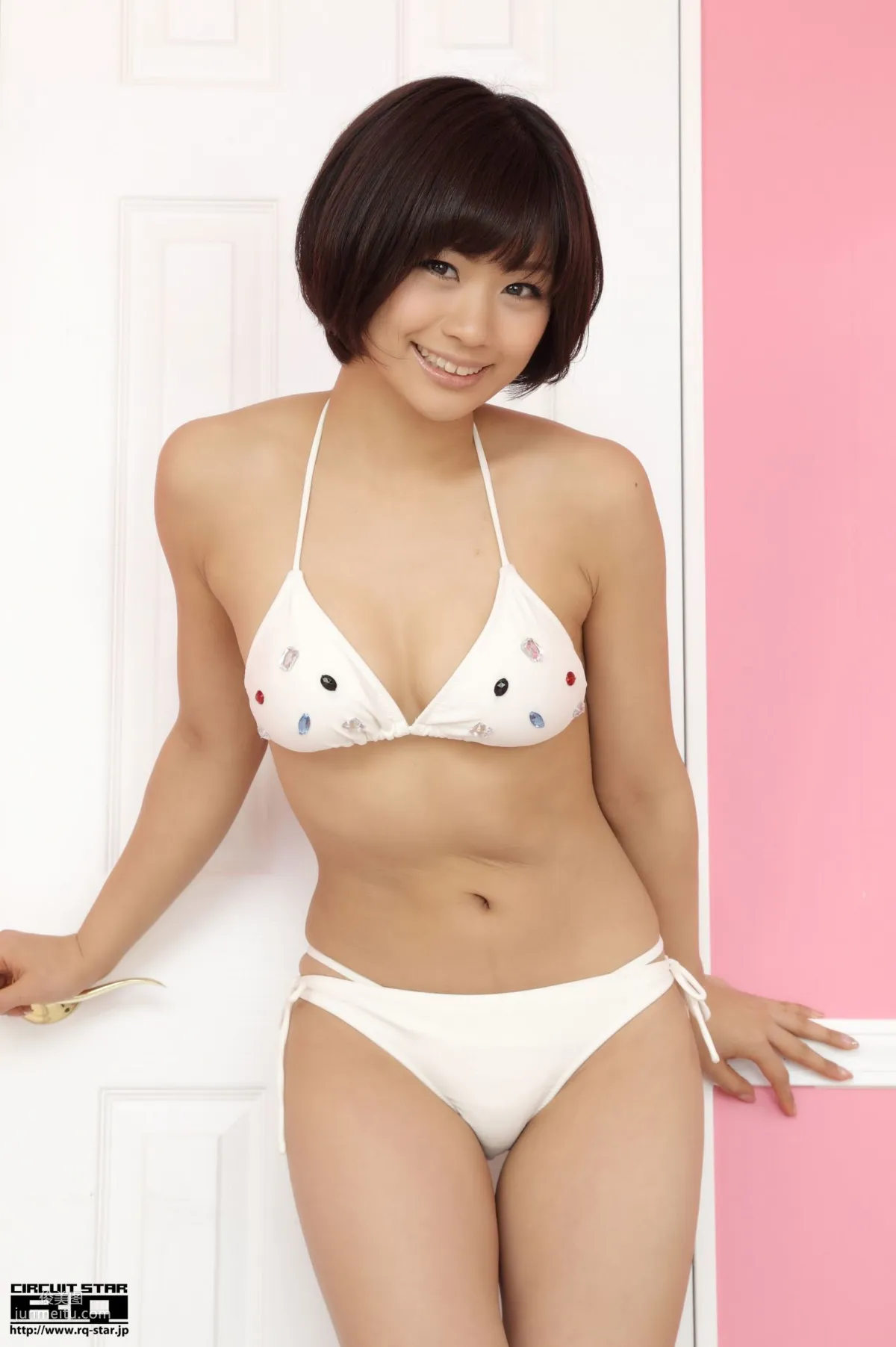 [RQ-STAR] NO.00609 安枝瞳 Hitomi Yasueda Swim Suits 寫真集 45