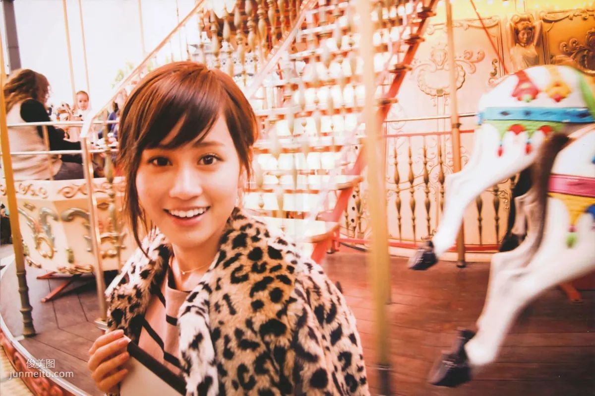 Atsuko Maeda Clumsy [Photo Books] photo 70