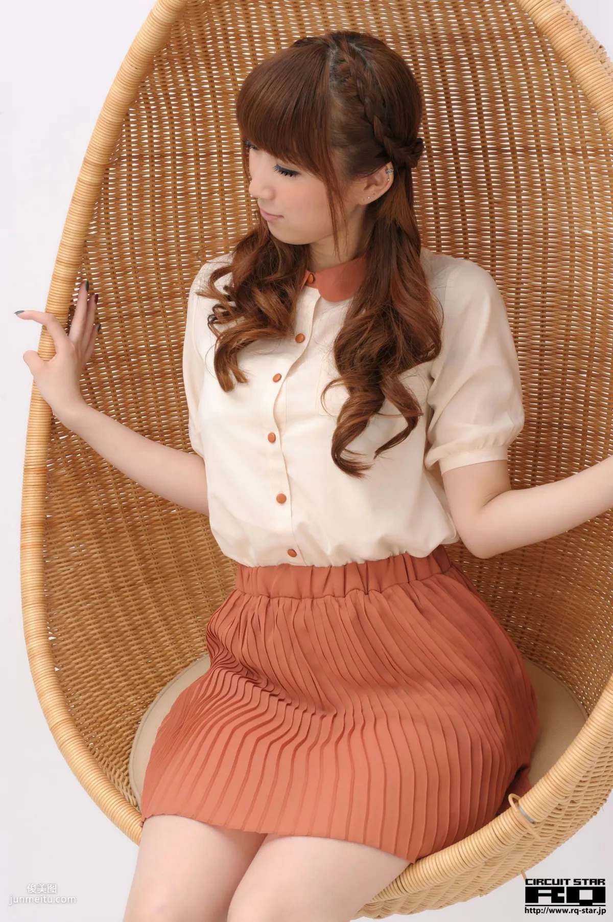 [RQ-STAR] NO.00563 Kana Arai 荒井嘉奈 Race Queen 寫真集 99